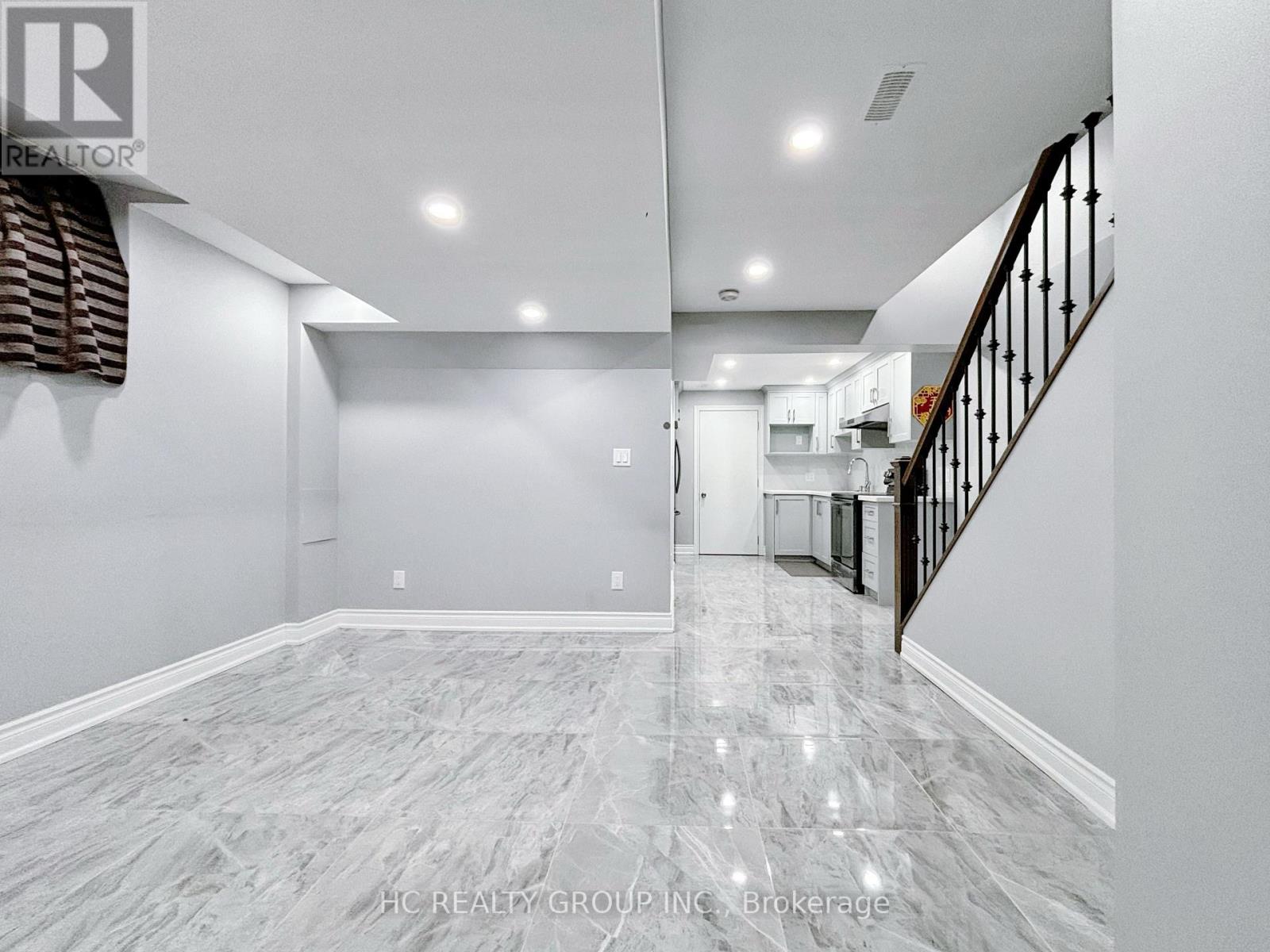 310 Hammersly Boulevard, Markham (Wismer), Ontario  L6E 0L5 - Photo 5 - N12858986