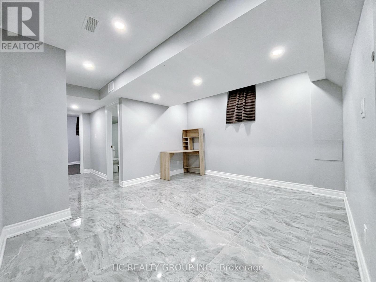 310 Hammersly Boulevard, Markham (Wismer), Ontario  L6E 0L5 - Photo 6 - N12858986