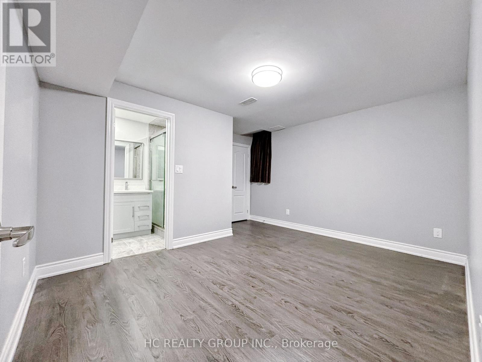 310 Hammersly Boulevard, Markham (Wismer), Ontario  L6E 0L5 - Photo 9 - N12858986