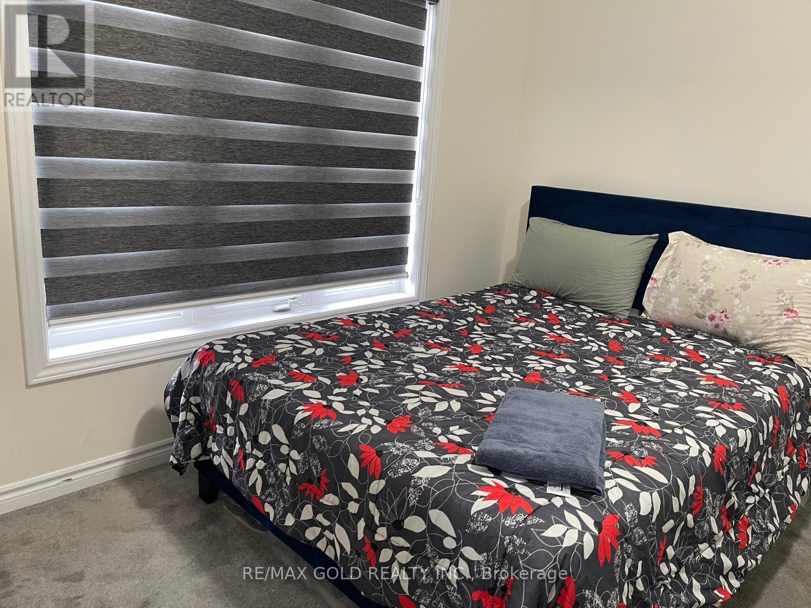 537 Veterans Drive, Brampton, Ontario  L7A 5A6 - Photo 16 - W12859020