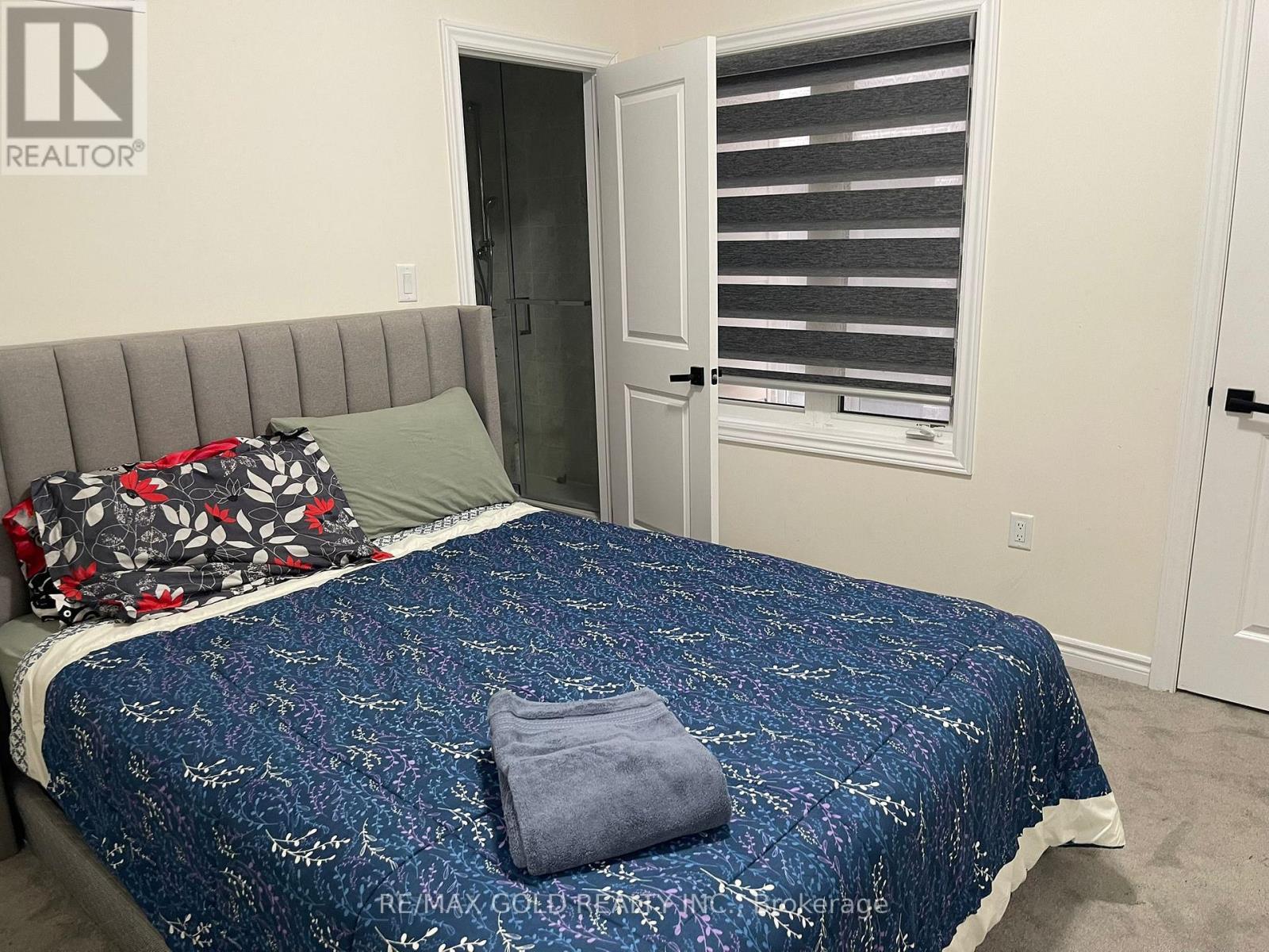 537 Veterans Drive, Brampton, Ontario  L7A 5A6 - Photo 35 - W12859020