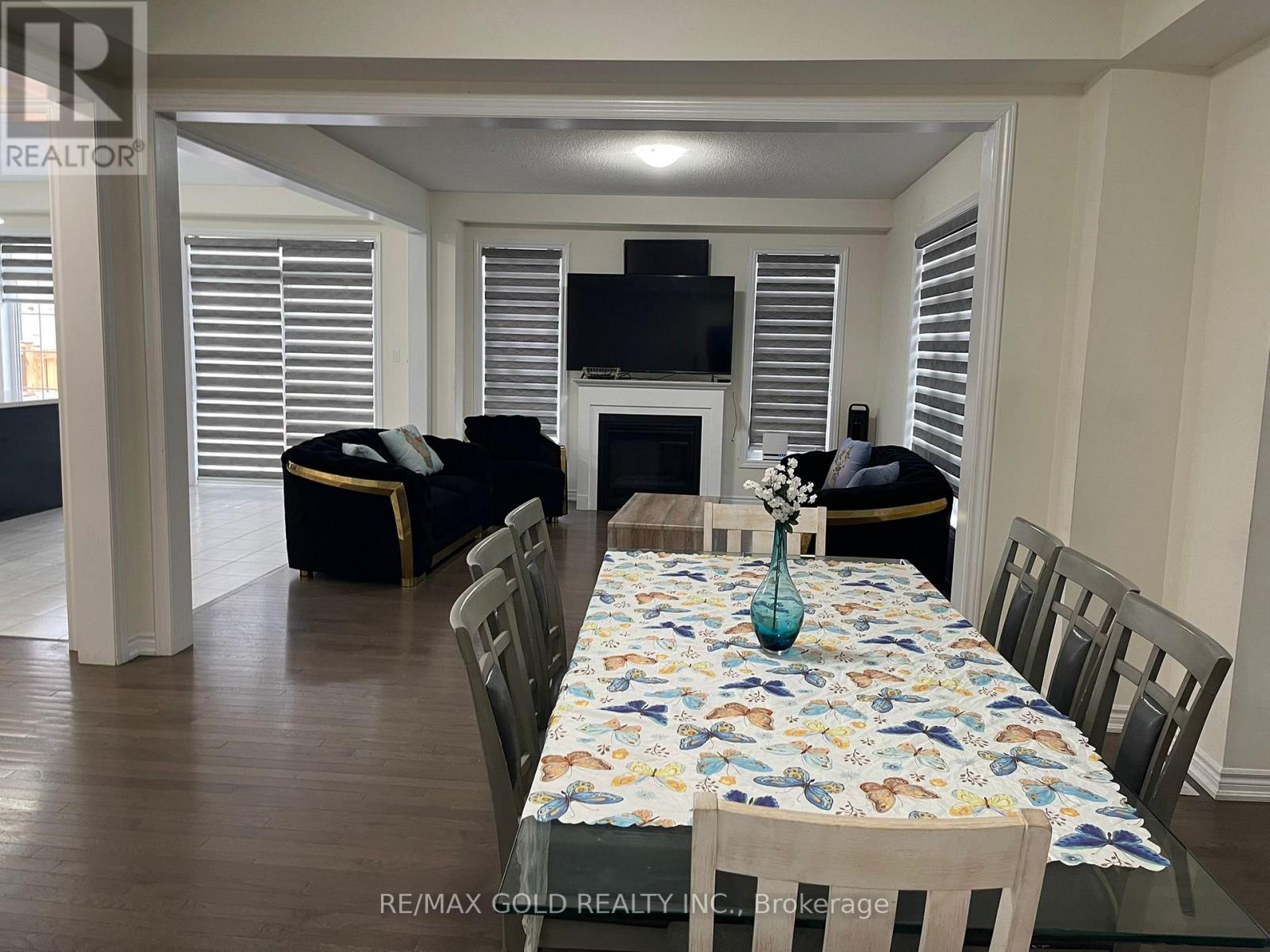 537 Veterans Drive, Brampton, Ontario  L7A 5A6 - Photo 39 - W12859020