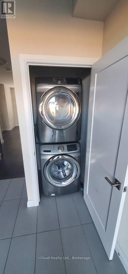 87 - 1169 Garner Road E, Hamilton (Meadowlands), Ontario  L9G 0G8 - Photo 2 - X12859016