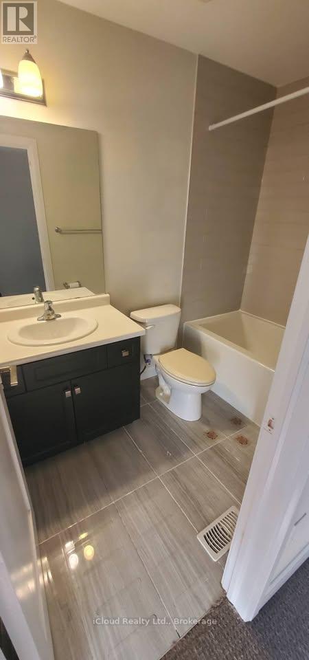 87 - 1169 Garner Road E, Hamilton (Meadowlands), Ontario  L9G 0G8 - Photo 5 - X12859016