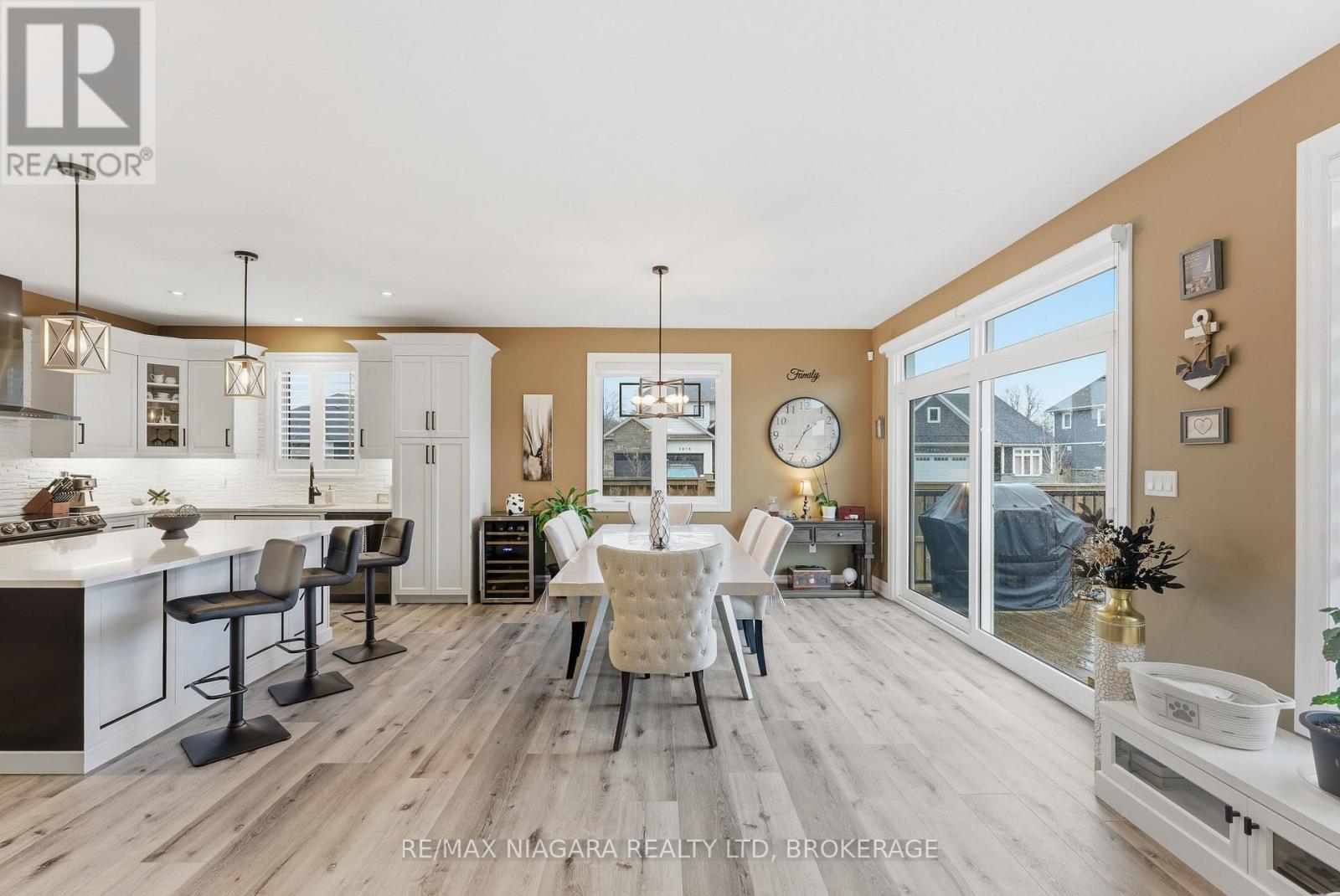 3616 Canfield Crescent, Fort Erie, Ontario  L0S 1S0 - Photo 14 - X12859036