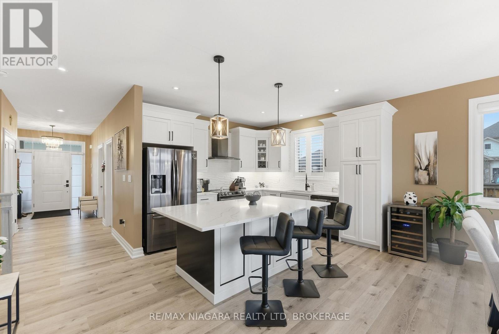 3616 Canfield Crescent, Fort Erie, Ontario  L0S 1S0 - Photo 15 - X12859036