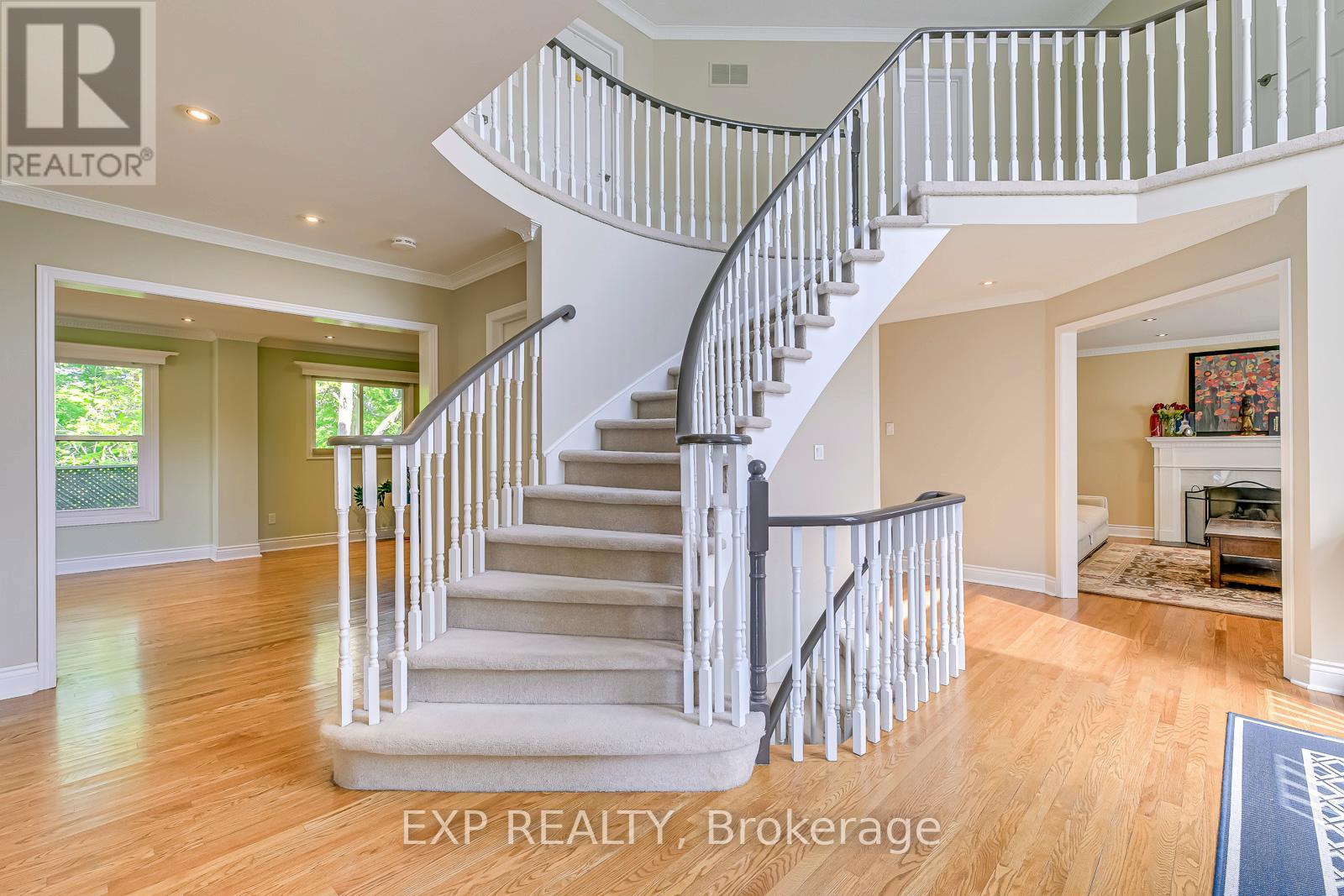 1117 Berkshire Court, Oakville, Ontario  L6M 2L7 - Photo 22 - W12859032