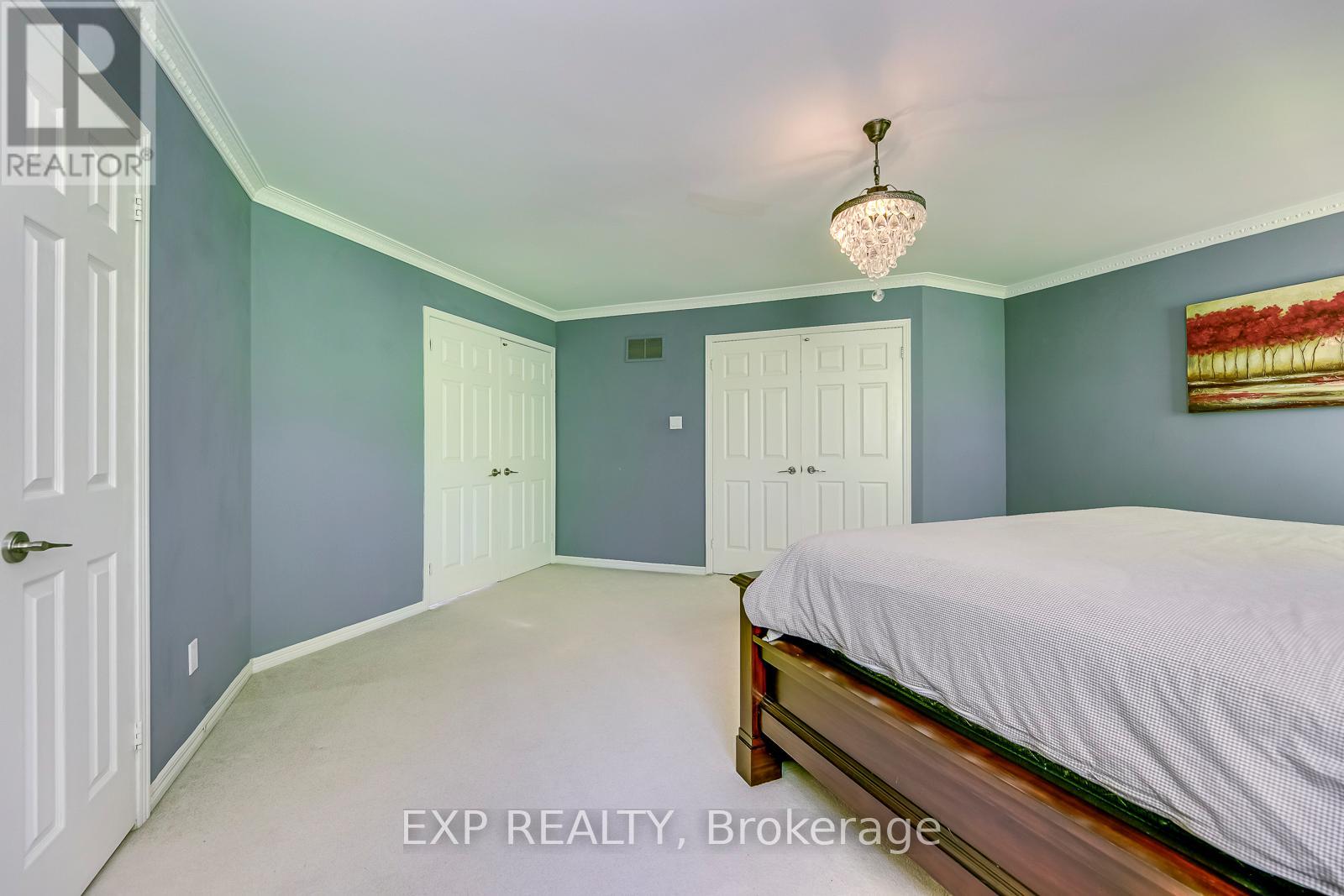 1117 Berkshire Court, Oakville, Ontario  L6M 2L7 - Photo 28 - W12859032