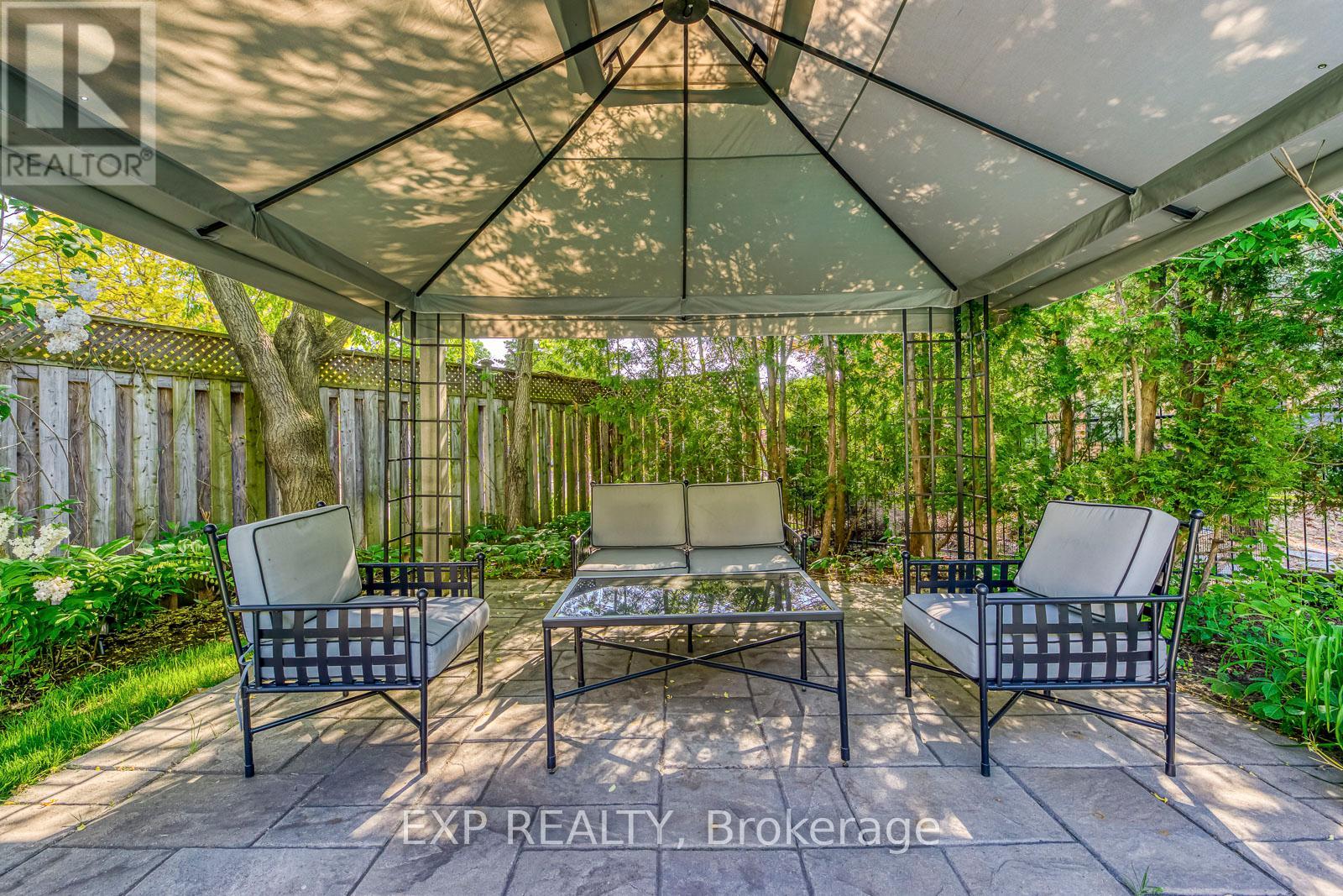 1117 Berkshire Court, Oakville, Ontario  L6M 2L7 - Photo 48 - W12859032