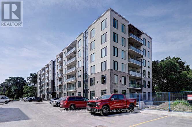 102 - 103 ROGER STREET, Waterloo, Ontario