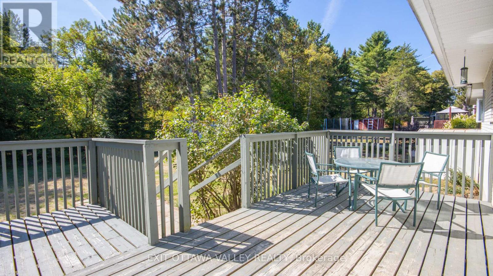 23 Sprucedale Avenue, Madawaska Valley, Ontario  K0J 1B0 - Photo 12 - X12859066