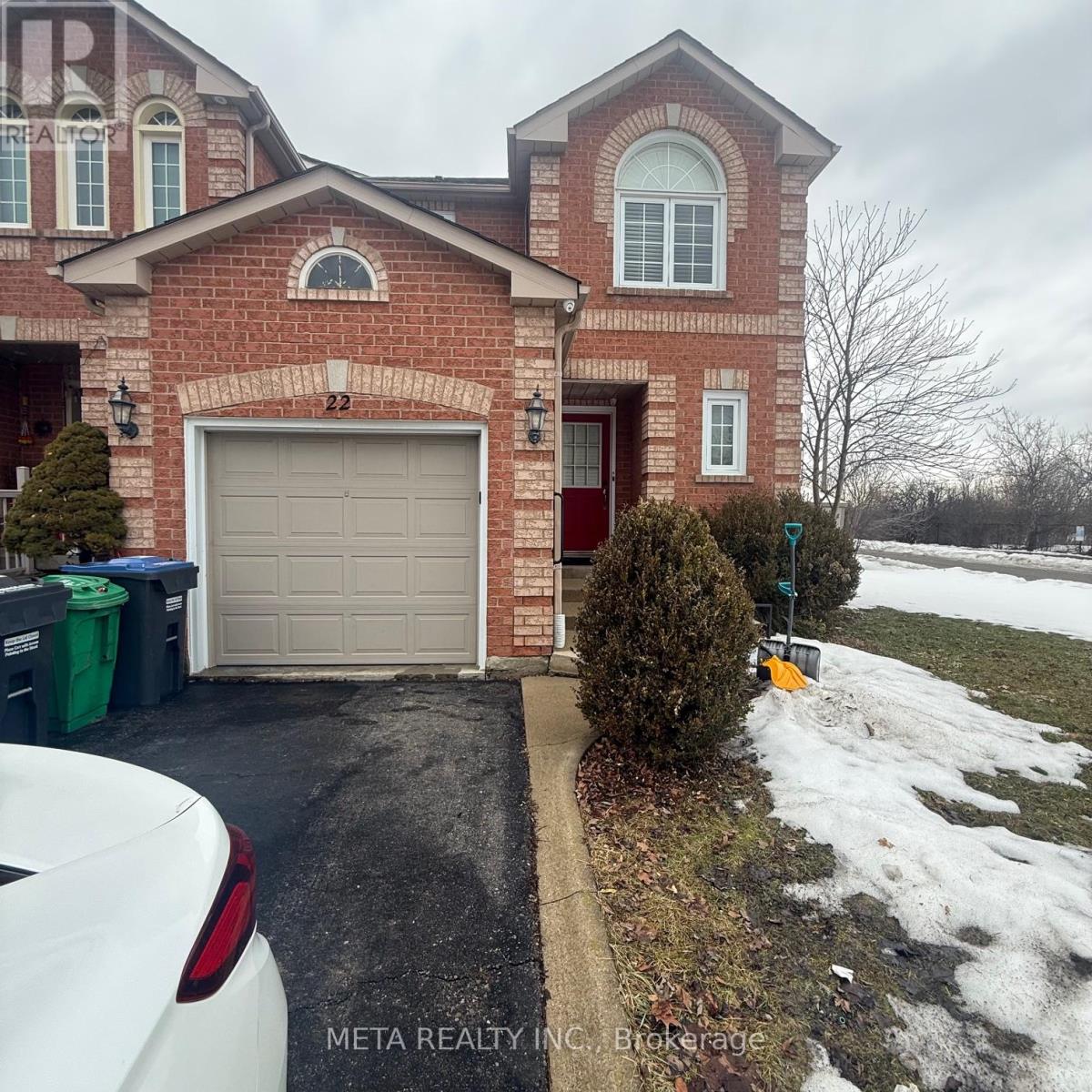 22 RIPLEY CRESCENT, Brampton, Ontario