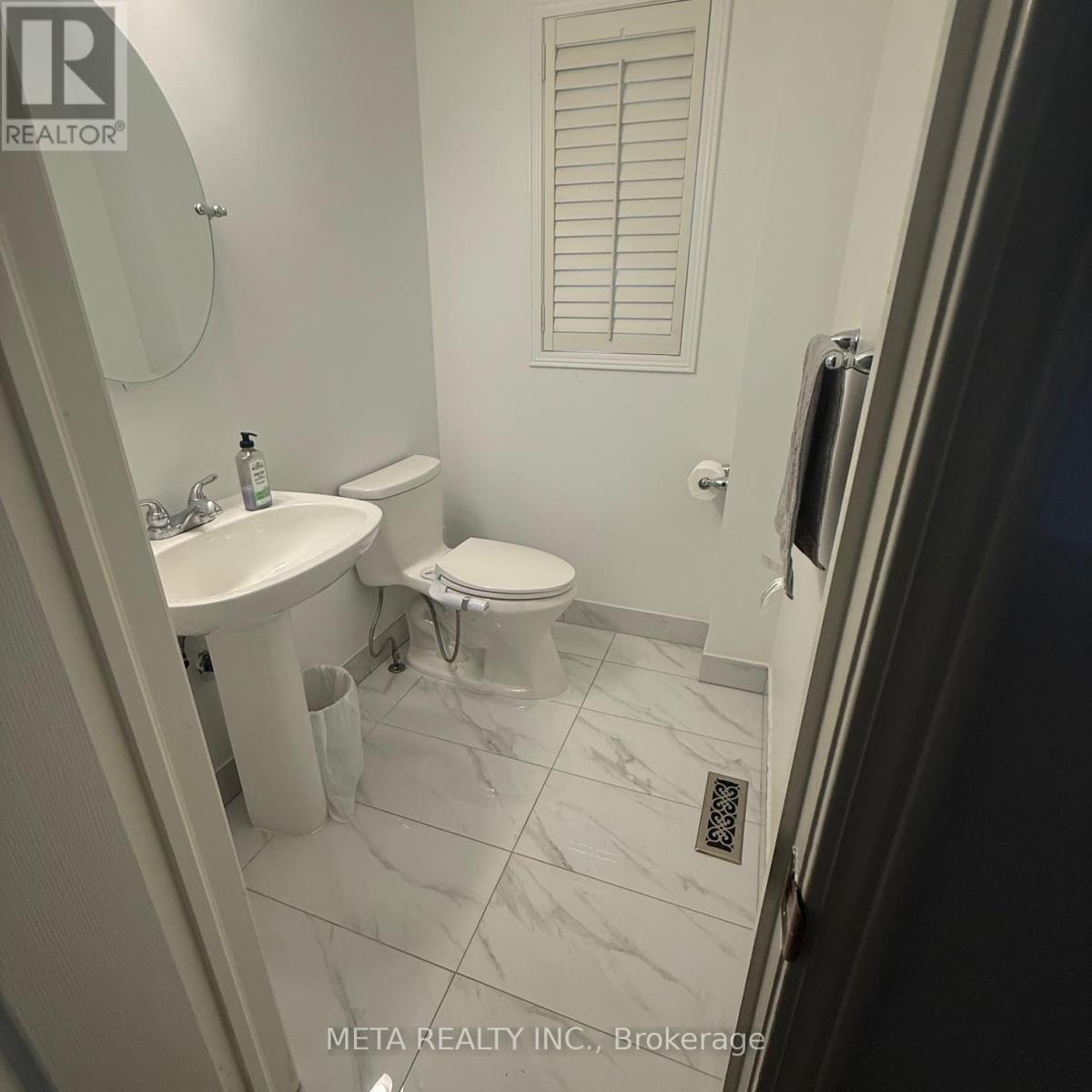 22 Ripley Crescent, Brampton, Ontario  L6Y 4S8 - Photo 10 - W12859082