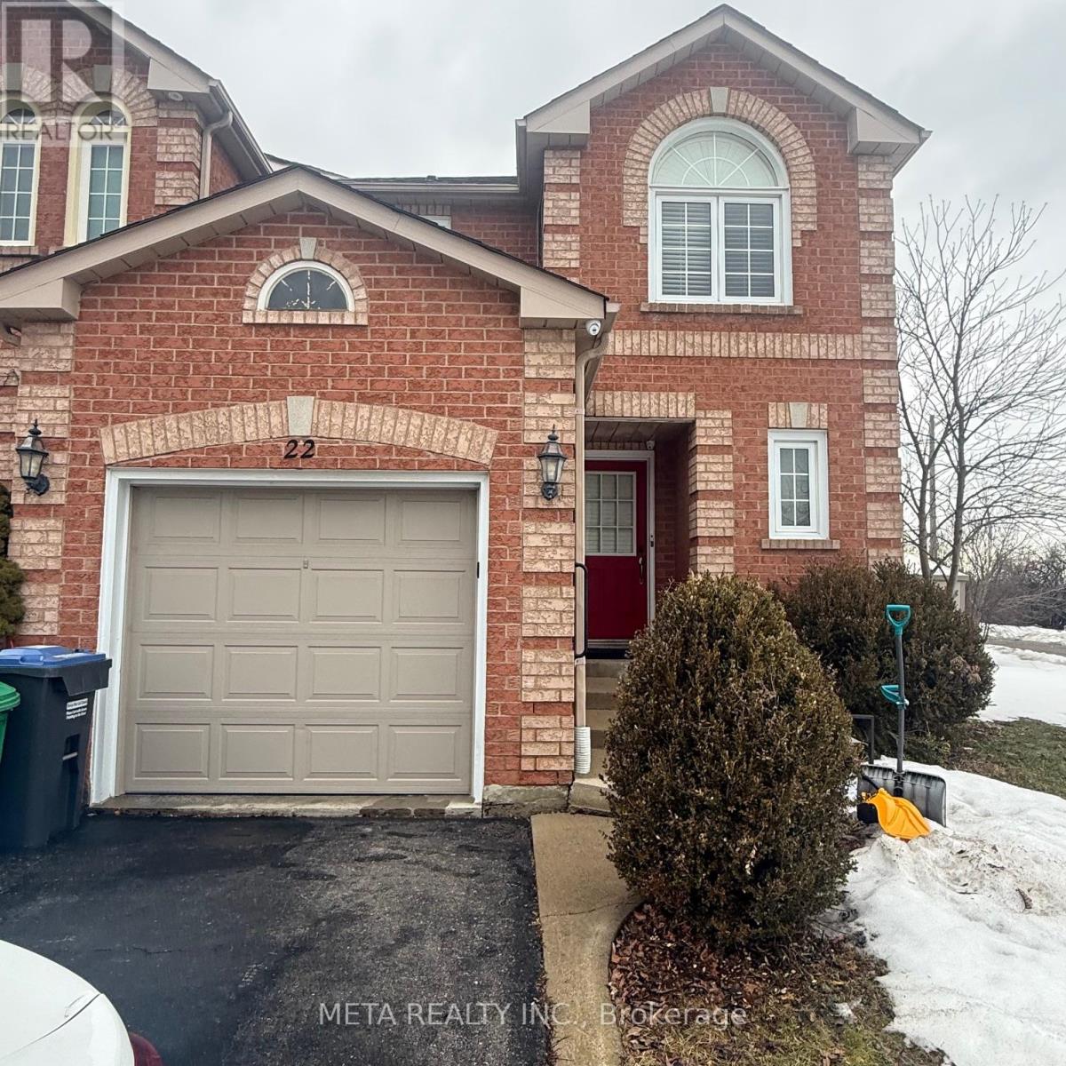 22 Ripley Crescent, Brampton, Ontario  L6Y 4S8 - Photo 2 - W12859082