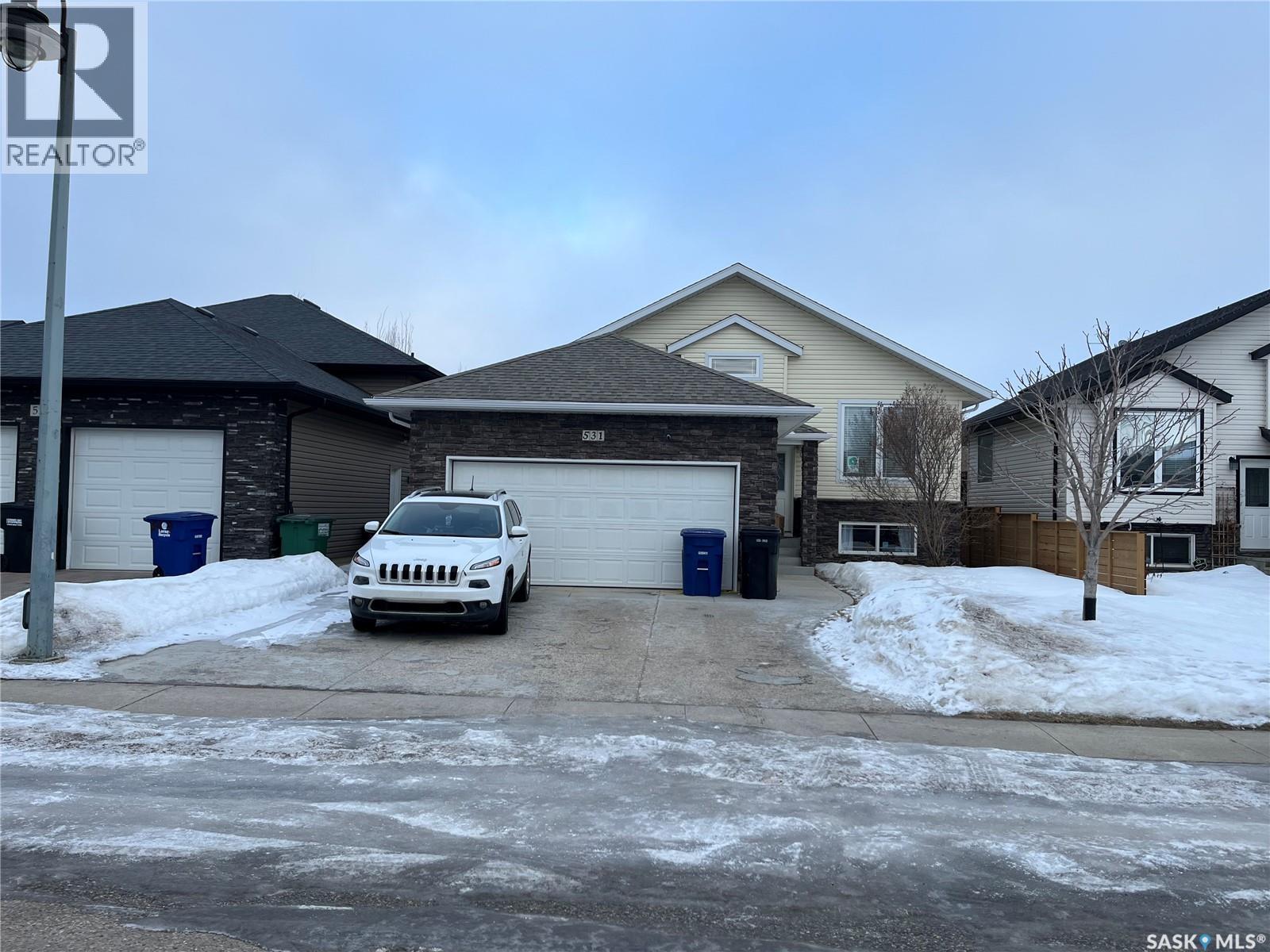 531 Dickson LANE, Saskatoon, Saskatchewan