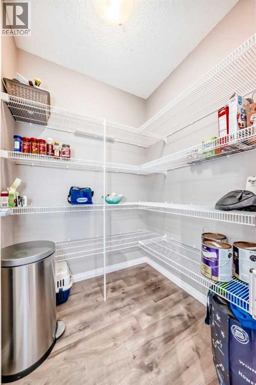 82 Hillcrest Square Sw, Airdrie, Alberta  T4B 4H9 - Photo 13 - A2285277