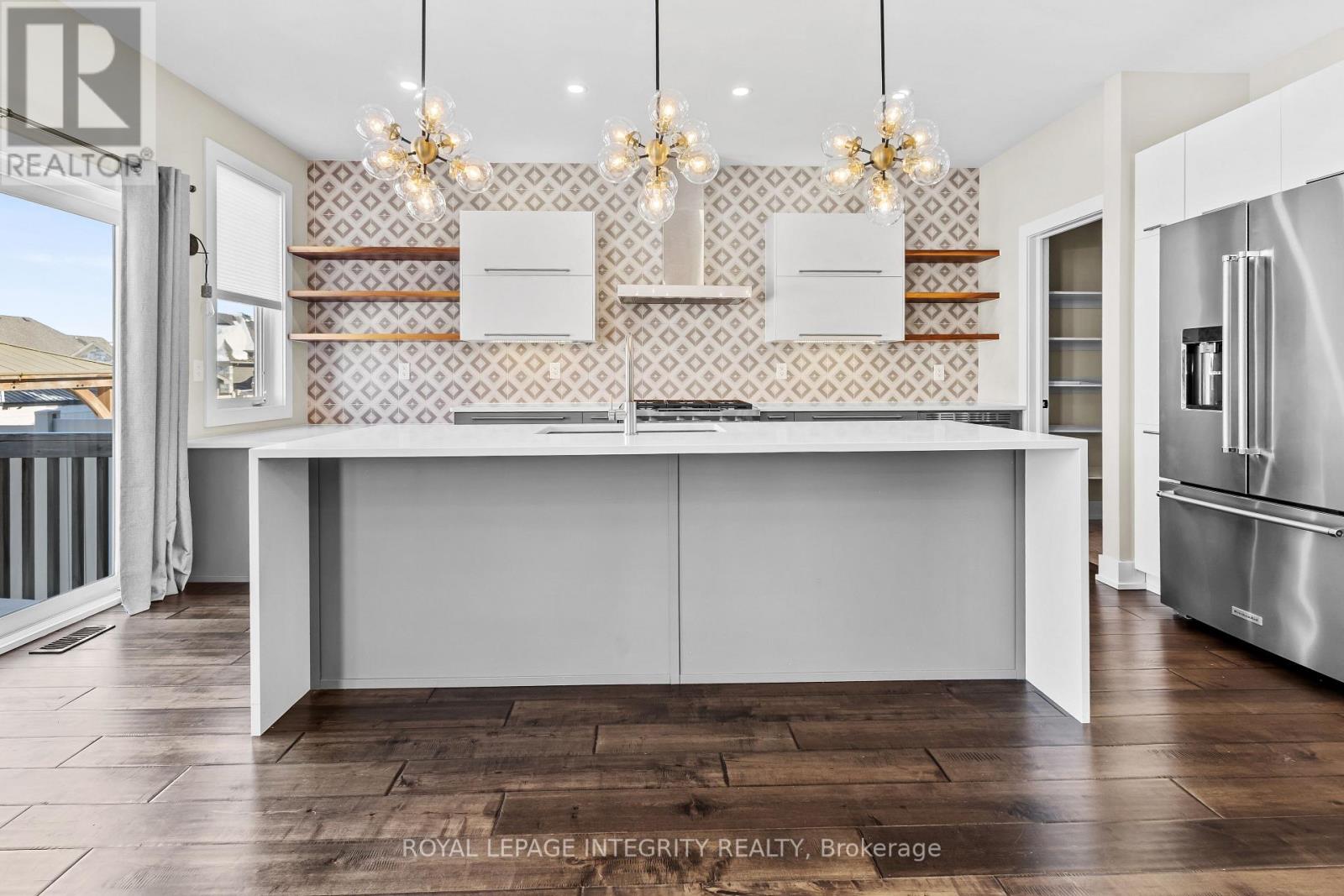 332 Haliburton Heights S, Ottawa, Ontario  K2V 0G1 - Photo 13 - X12835636