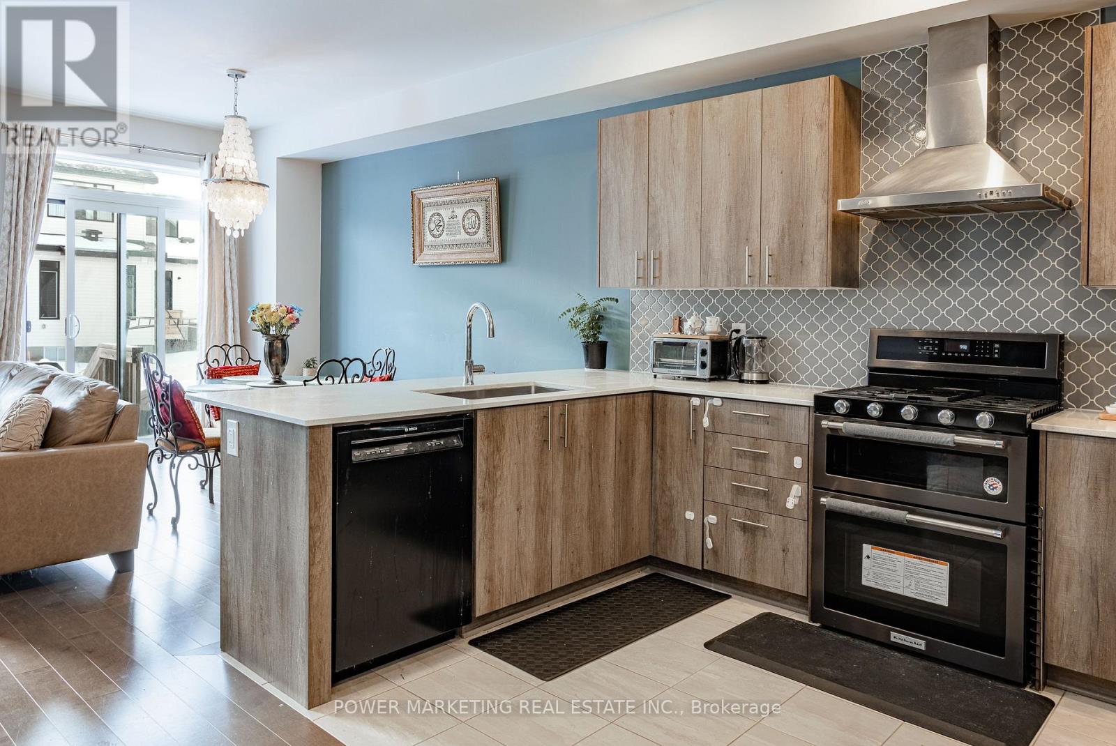 67 Heirloom Street, Ottawa, Ontario  K4M 0K9 - Photo 14 - X12859094