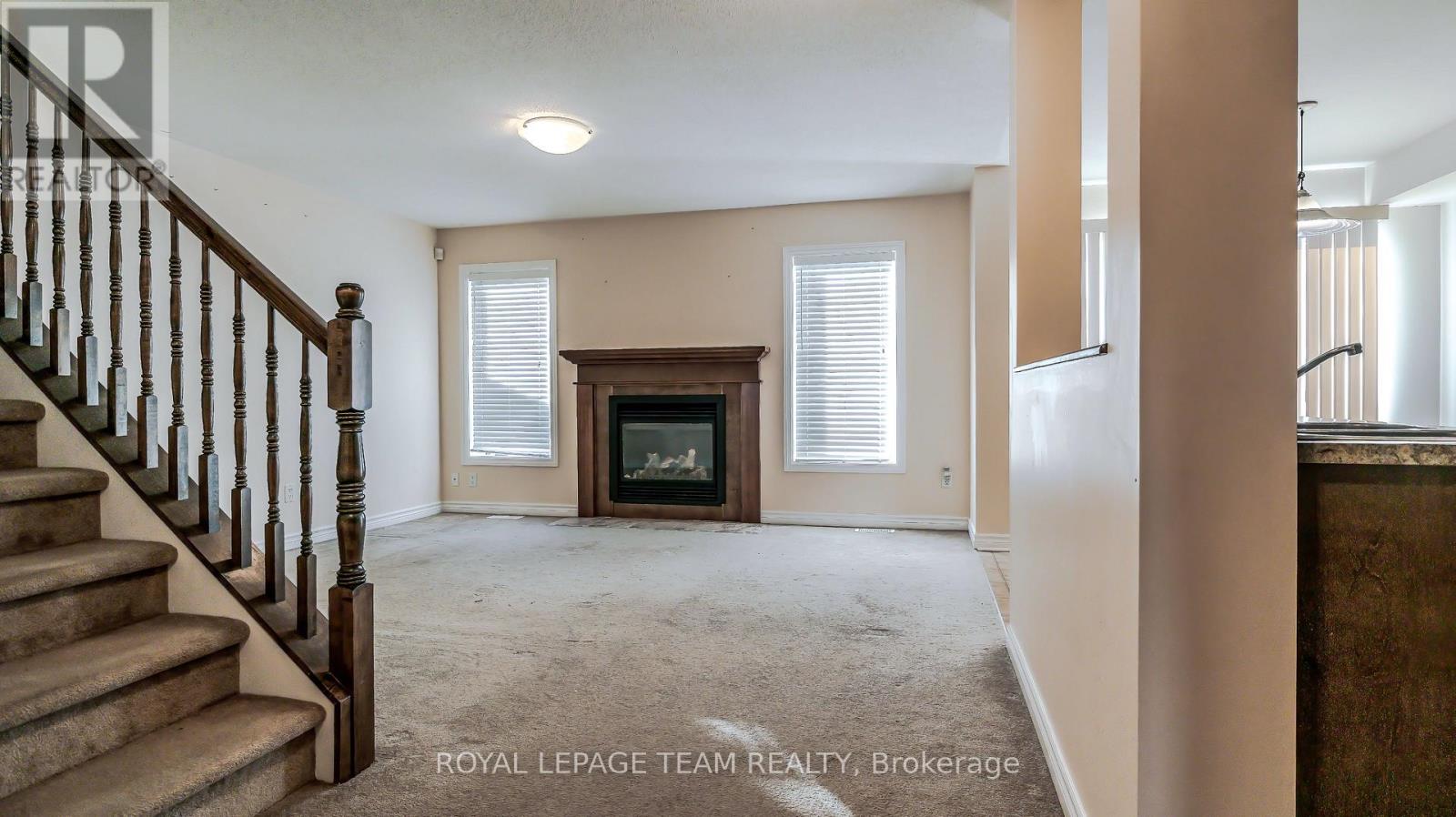 403 Temiskaming Crescent, Ottawa, Ontario  K2J 0V7 - Photo 6 - X12859100