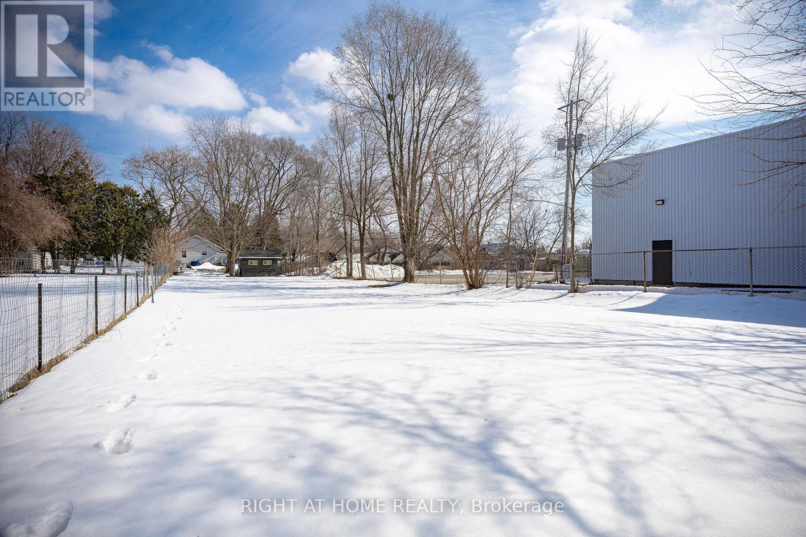 151 Hale Street, London East, Ontario N5W 1E5 - Photo 21 - X12857688