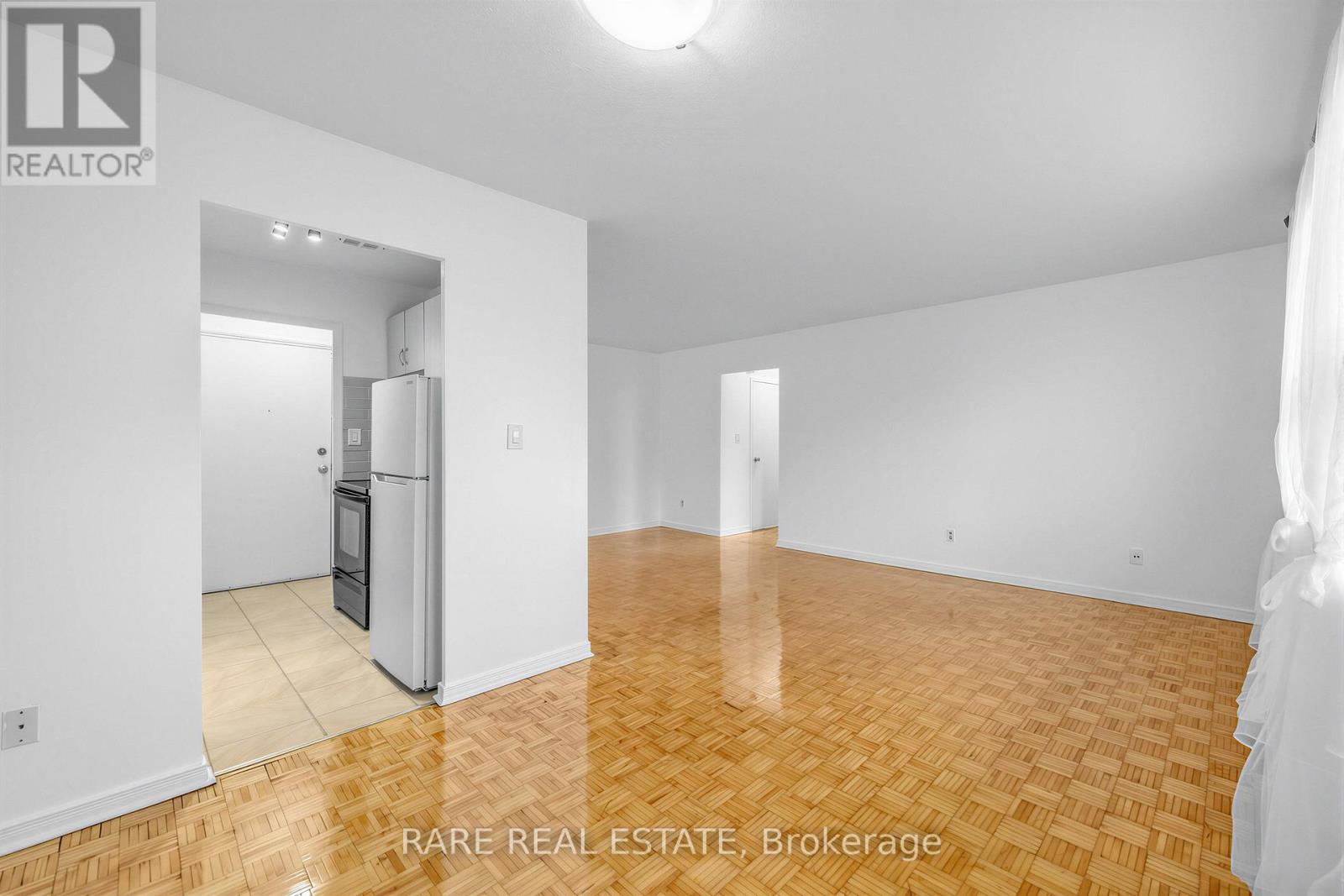 804 - 3320 Fieldgate Drive, Mississauga, Ontario  L4X 2J2 - Photo 11 - W12859096