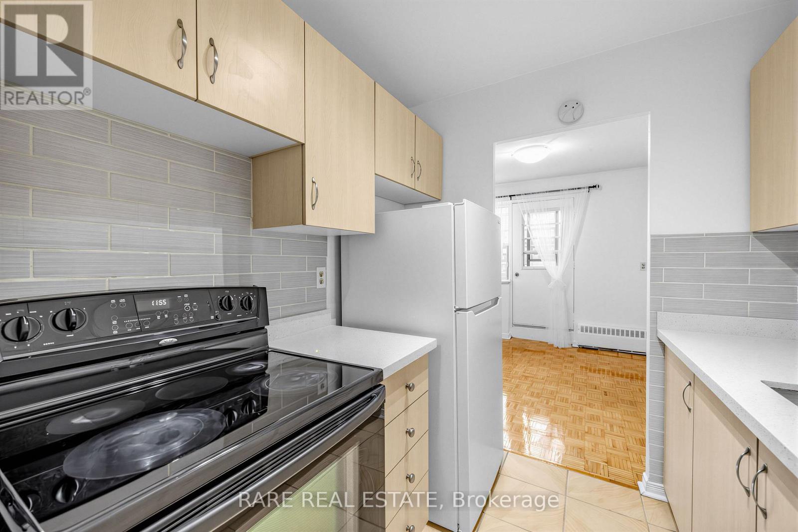 804 - 3320 Fieldgate Drive, Mississauga, Ontario  L4X 2J2 - Photo 13 - W12859096