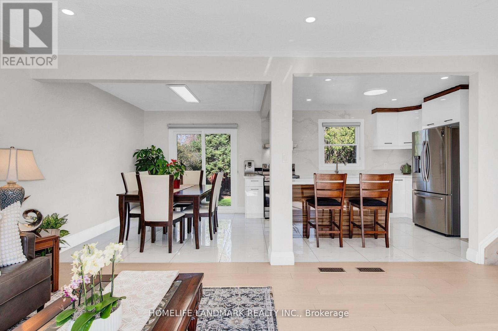 431 Walker's Line, Burlington, Ontario  L7N 2C9 - Photo 12 - W12859110