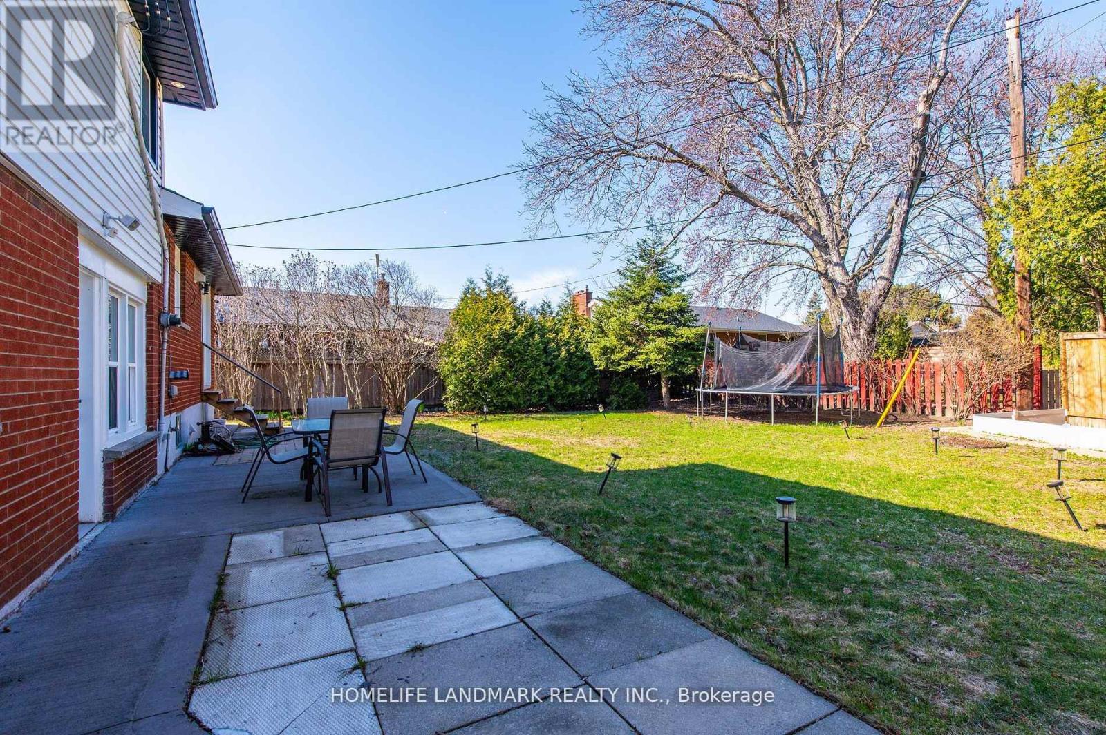 431 Walker's Line, Burlington, Ontario  L7N 2C9 - Photo 29 - W12859110