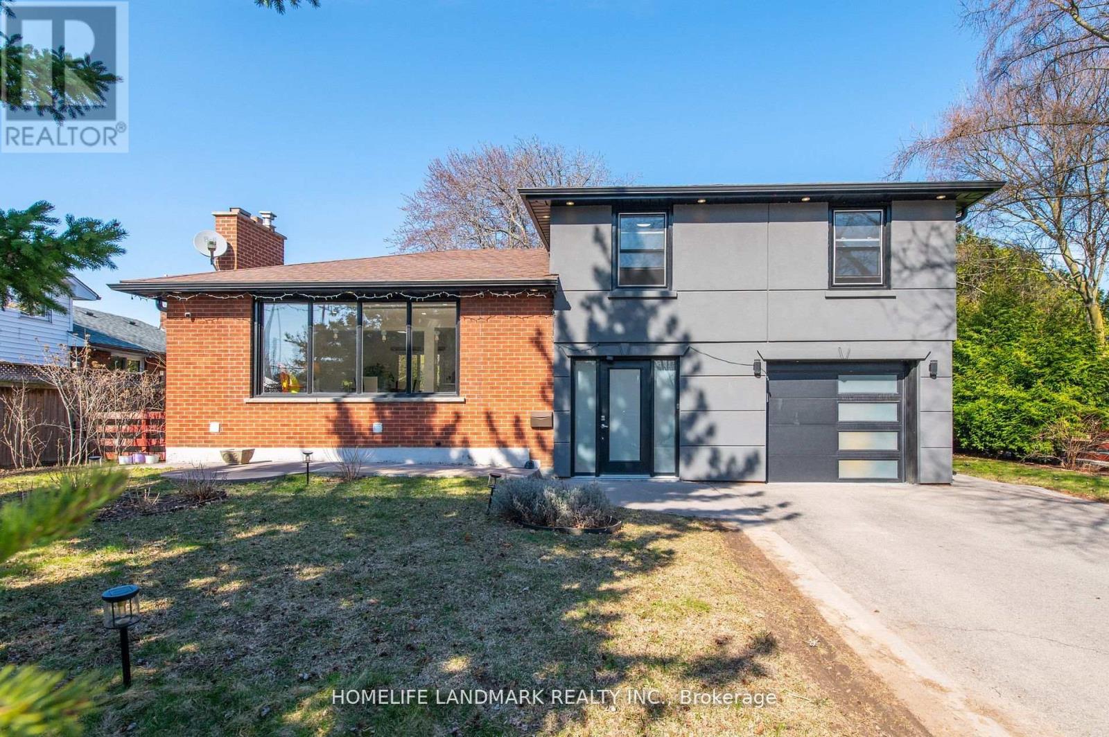 431 Walker's Line, Burlington, Ontario  L7N 2C9 - Photo 3 - W12859110