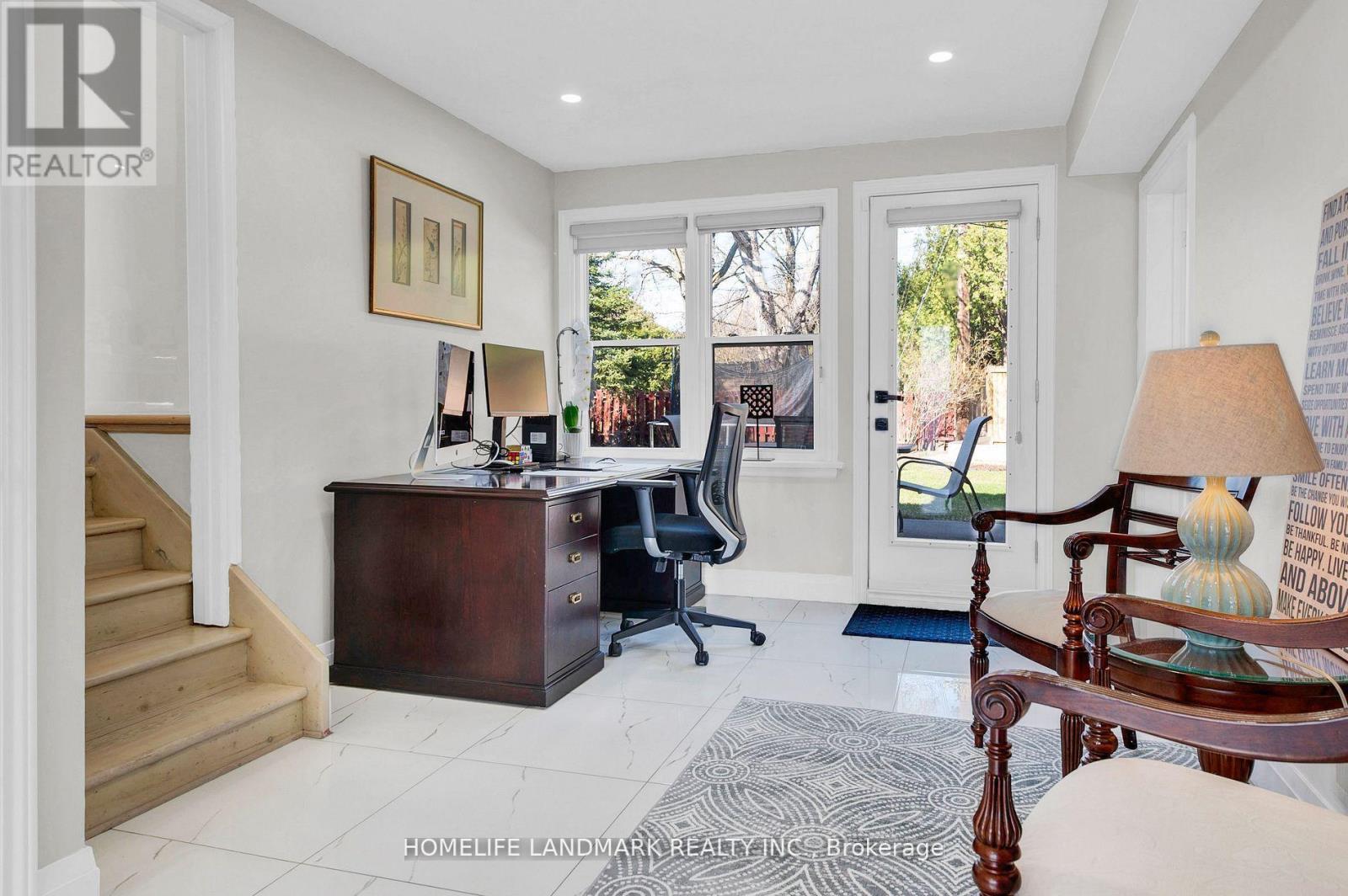 431 Walker's Line, Burlington, Ontario  L7N 2C9 - Photo 7 - W12859110