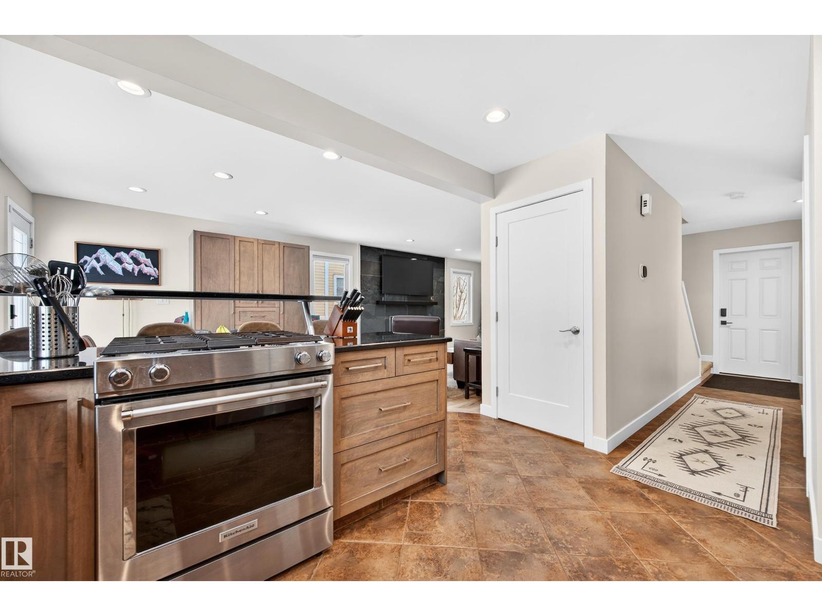 657 Village Dr, Sherwood Park, Alberta  T8A 4K7 - Photo 10 - E4476525