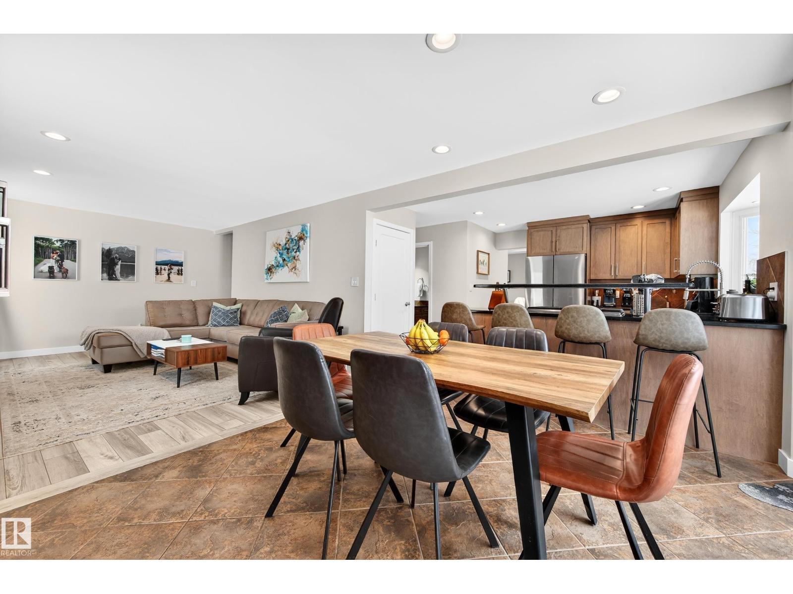 657 Village Dr, Sherwood Park, Alberta  T8A 4K7 - Photo 13 - E4476525