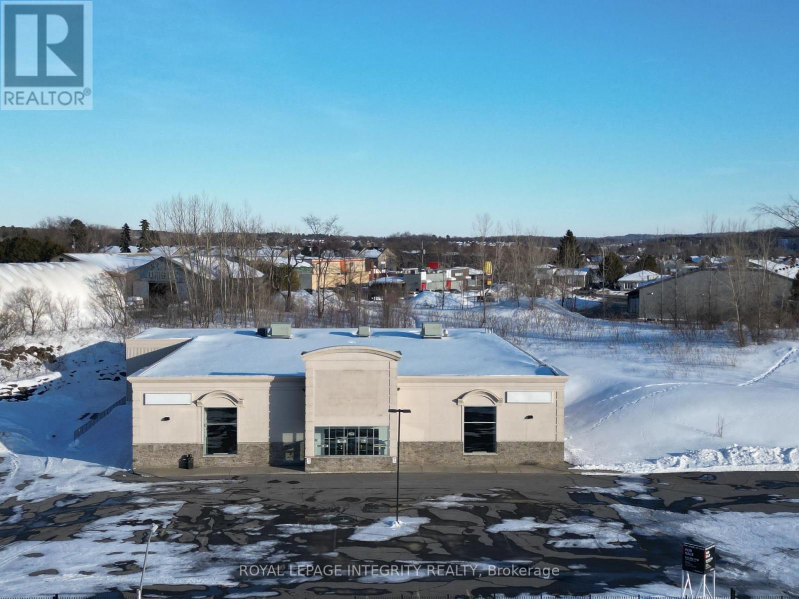 2747 CHAMBERLAND STREET, Clarence-Rockland, Ontario