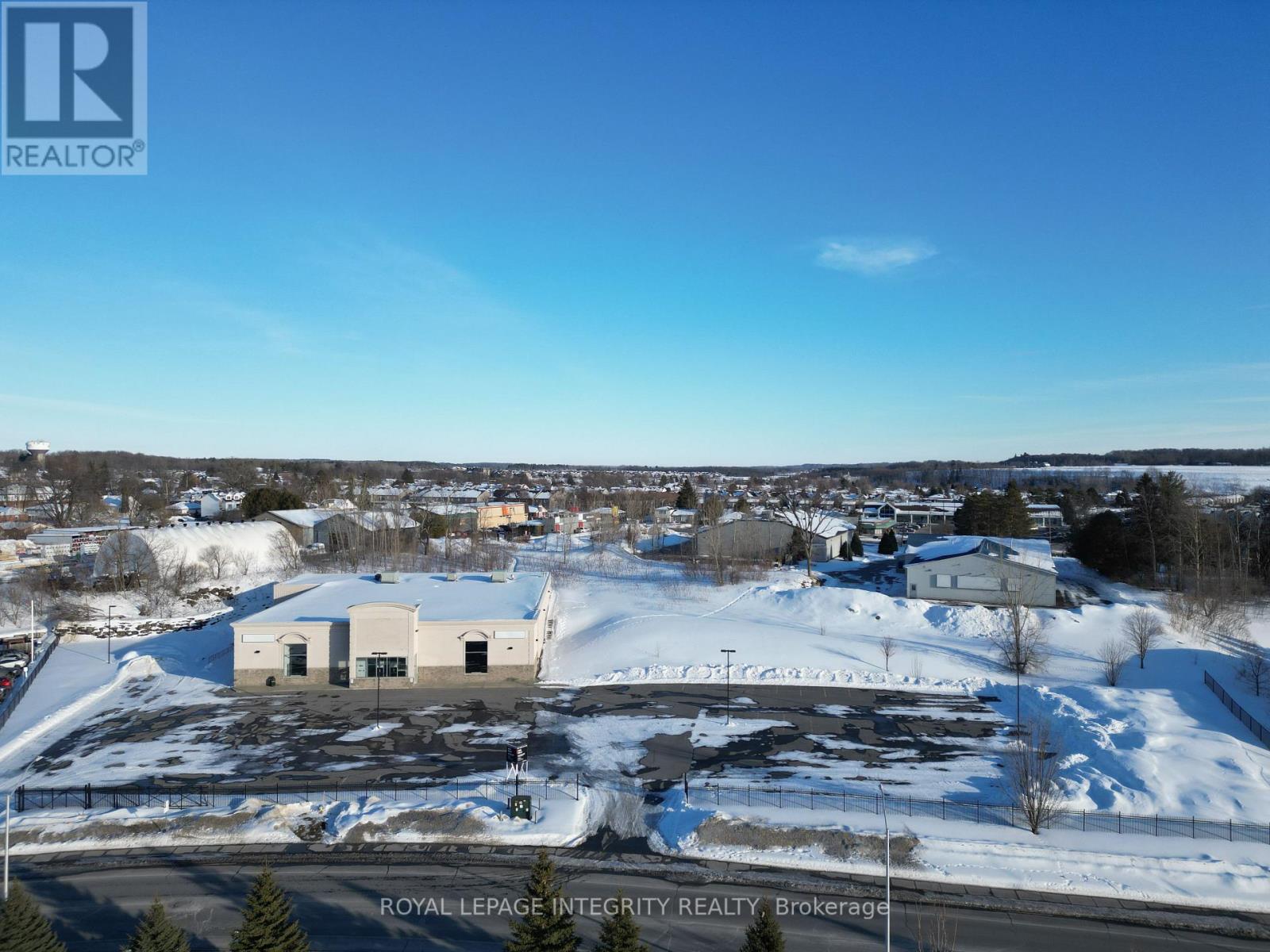 2747 Chamberland Street, Clarence-Rockland, Ontario  K4K 0B2 - Photo 2 - X12722670