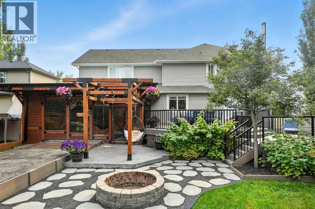 37 Thomas Street Nw, Langdon, Alberta  T0J 1X2 - Photo 2 - A2284225