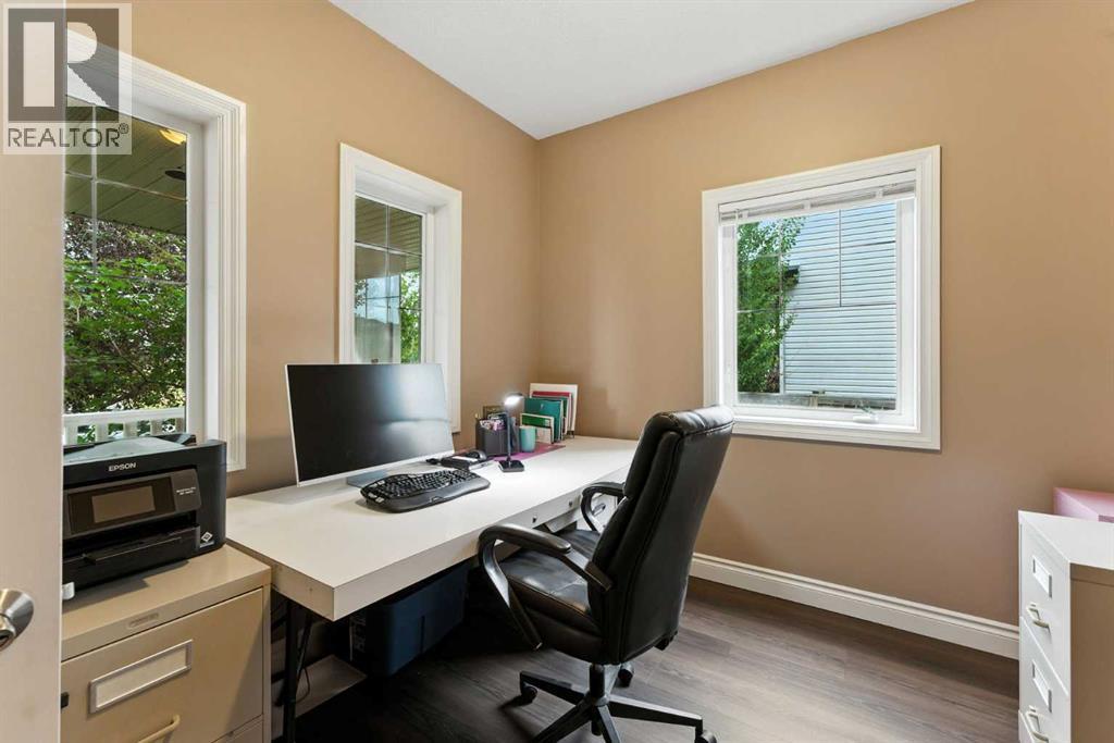 37 Thomas Street Nw, Langdon, Alberta  T0J 1X2 - Photo 43 - A2284225