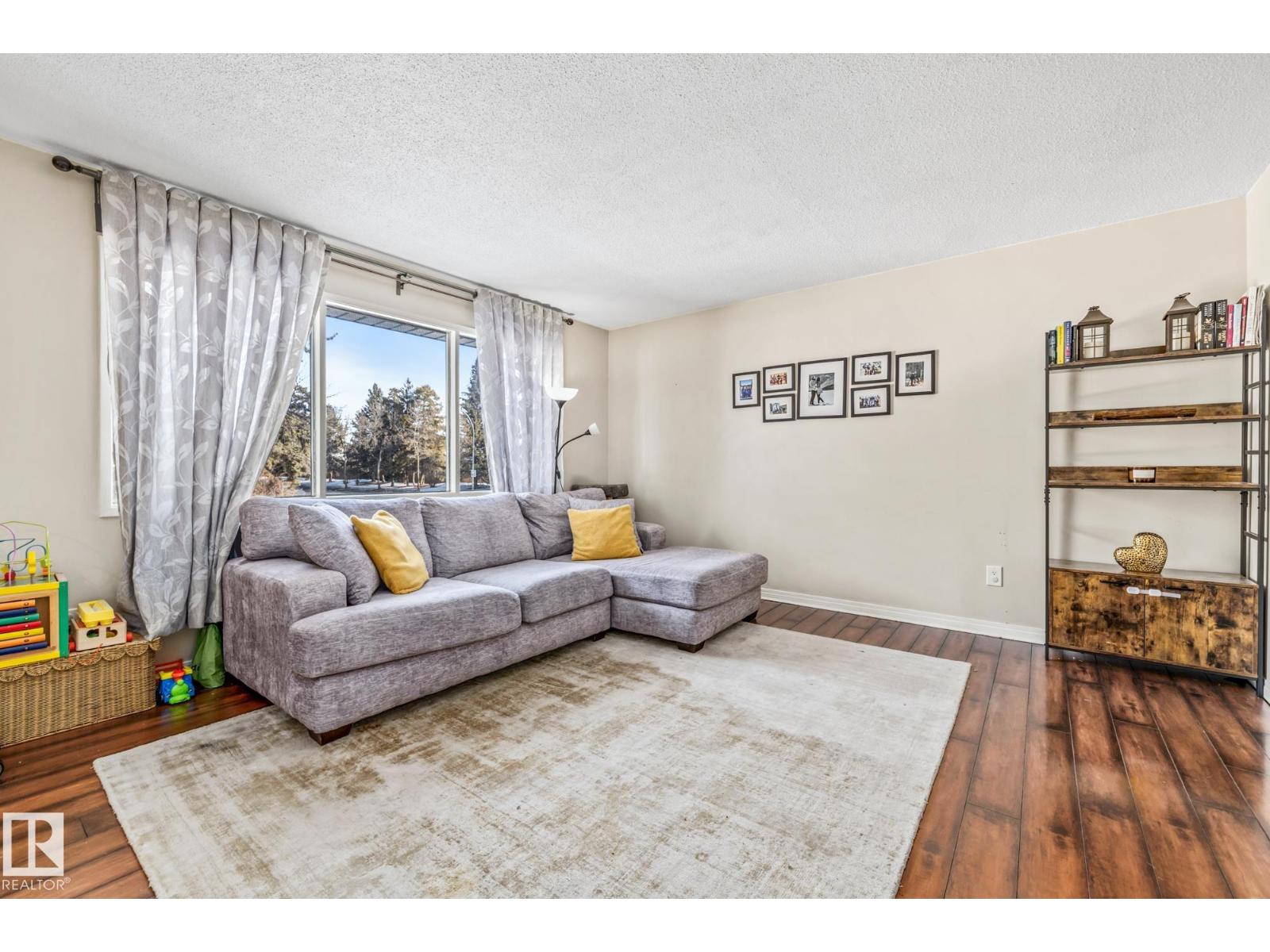 100 Lambert Cr, St. Albert, Alberta T8N 1M4 - Photo 4 - E4476527