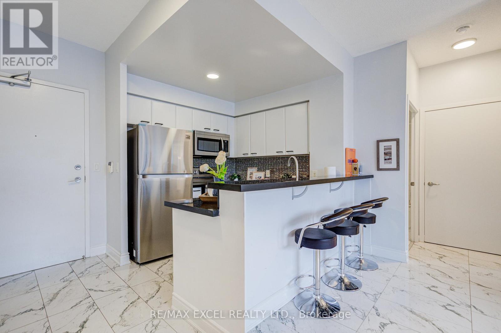 509 - 38 Lee Centre Drive, Toronto (Woburn), Ontario  M1H 3J7 - Photo 11 - E12859138
