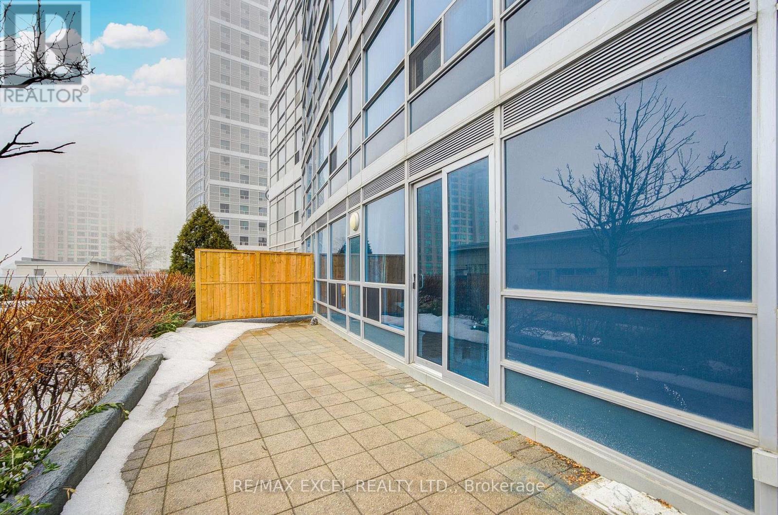 509 - 38 Lee Centre Drive, Toronto (Woburn), Ontario  M1H 3J7 - Photo 36 - E12859138