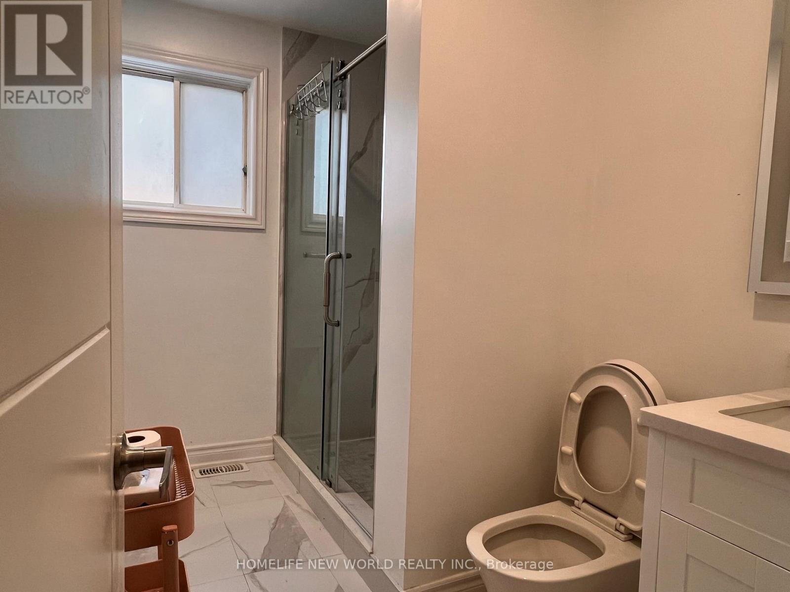 98 Thornton (Main Floor&lower Studio) Avenue, Bradford West Gwillimbury (Bradford), Ontario  L3Z 1N4 - Photo 14 - N12859140