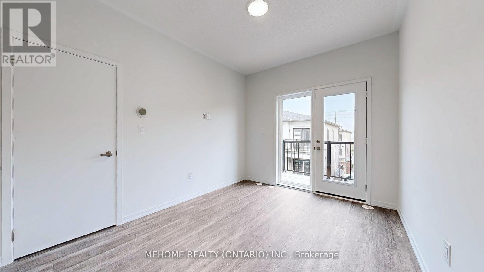 208 Matawin Lane, Richmond Hill, Ontario  L4B 1P4 - Photo 17 - N12858672