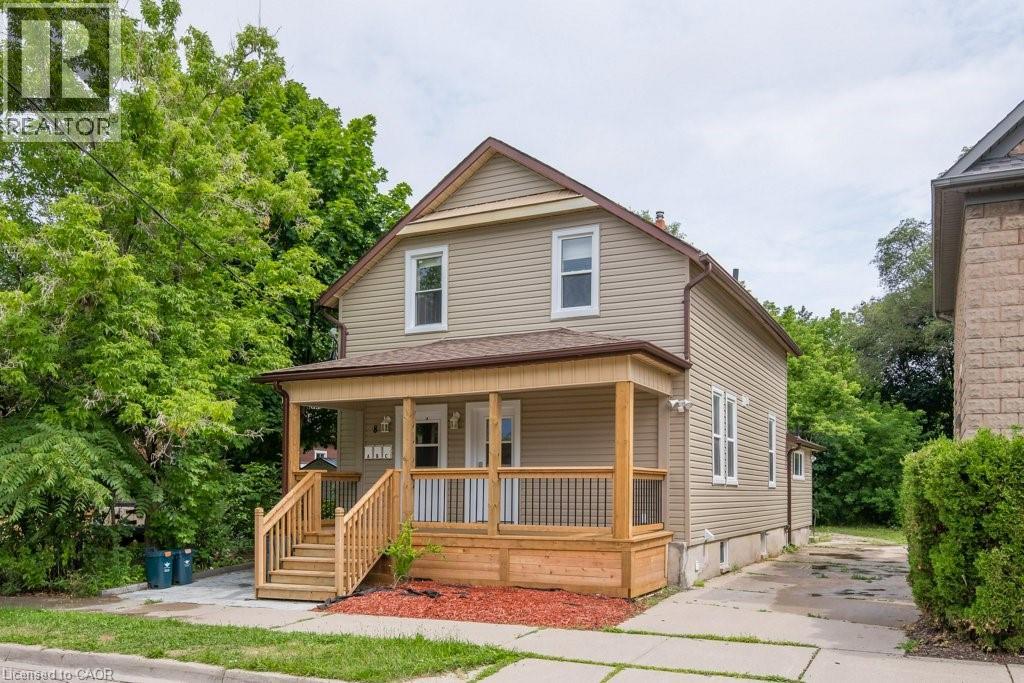 8 Roslin Avenue S Unit# B, Waterloo, Ontario  N2L 2G5 - Photo 2 - 40810502