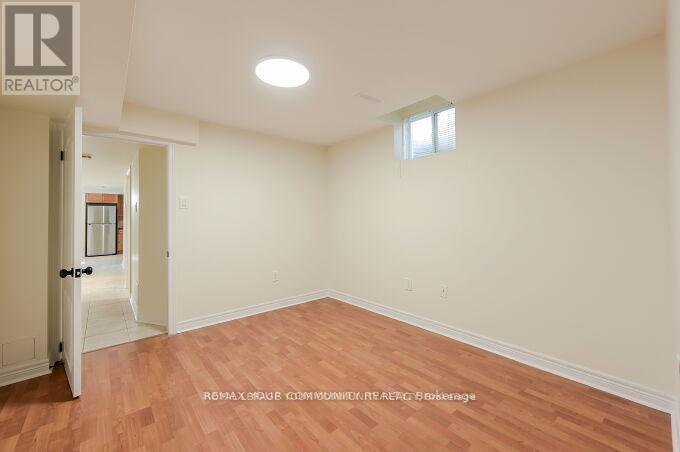 Lower Unit - 128 Watsonbrook Drive, Brampton, Ontario  L6R 0S1 - Photo 12 - W12859132