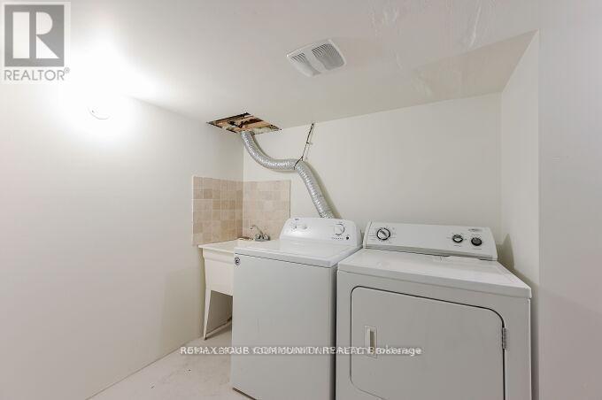 Lower Unit - 128 Watsonbrook Drive, Brampton, Ontario  L6R 0S1 - Photo 20 - W12859132