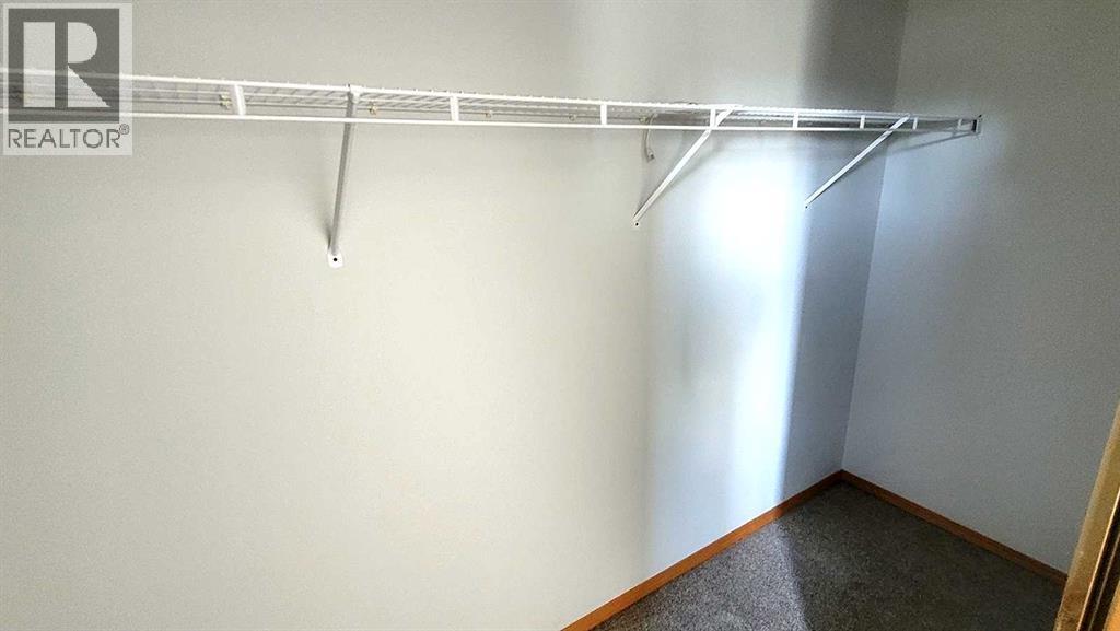 215 Killarney Glen Court Sw, Calgary, Alberta T3E 7H4 - Photo 14 - A2277786