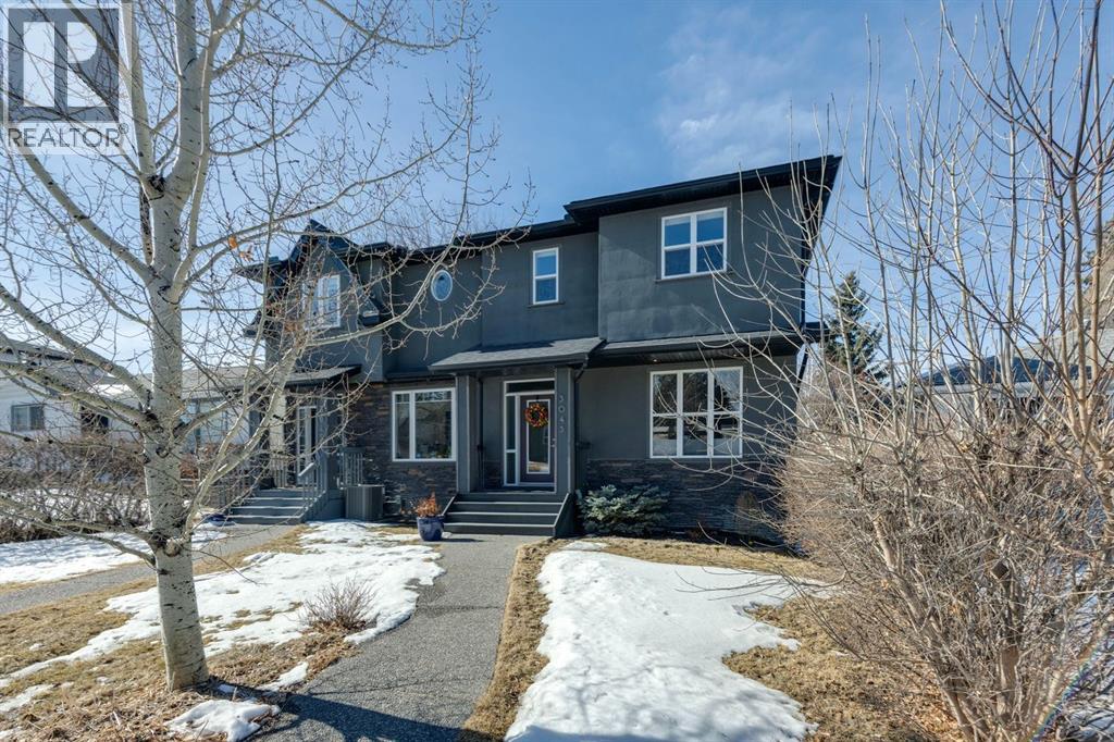 3043 28 Street Sw, Calgary, Alberta  T3E 2J4 - Photo 1 - A2289373