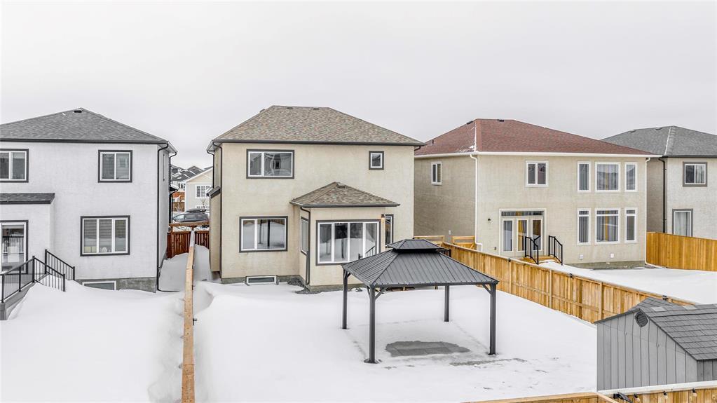 426 Windflower Road, Winnipeg, Manitoba  R3Y 1S4 - Photo 1 - 202603666