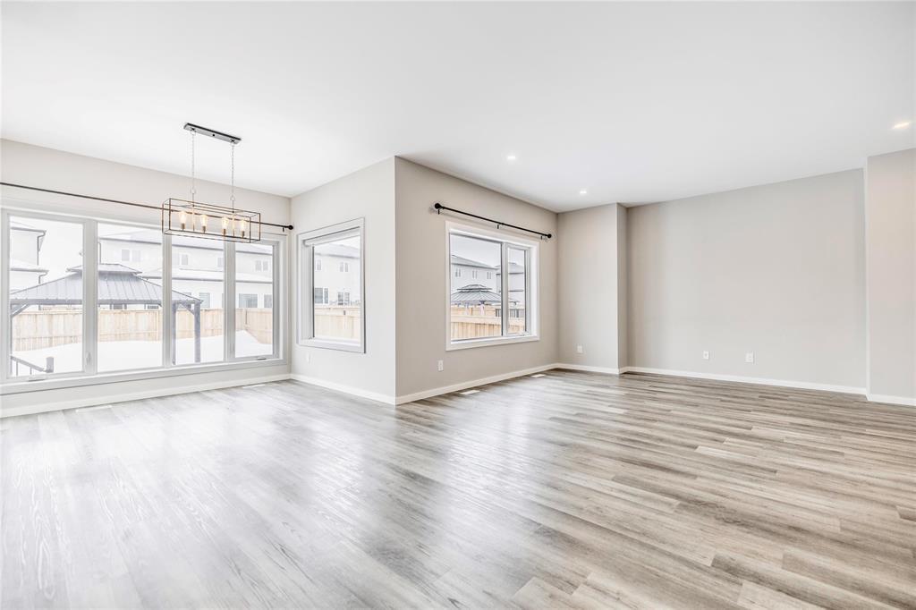 426 Windflower Road, Winnipeg, Manitoba  R3Y 1S4 - Photo 12 - 202603666