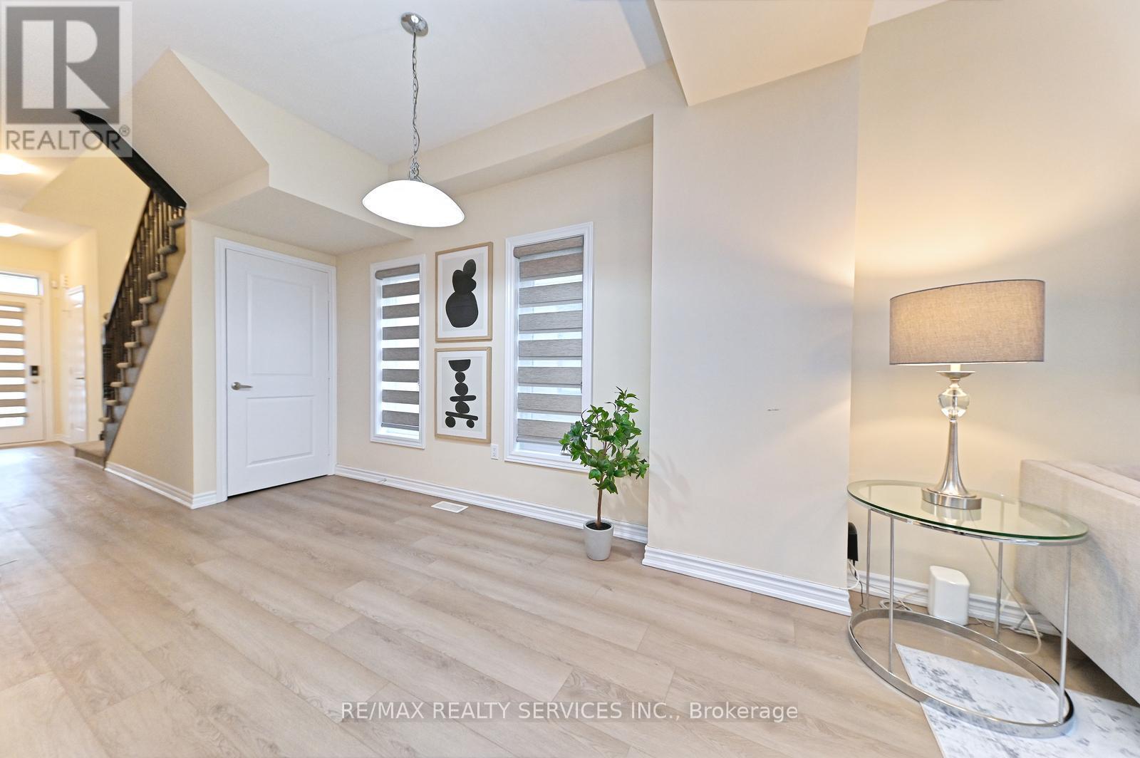 44 June Callwood Way, Brantford, Ontario  N3T 0T7 - Photo 11 - X12859128