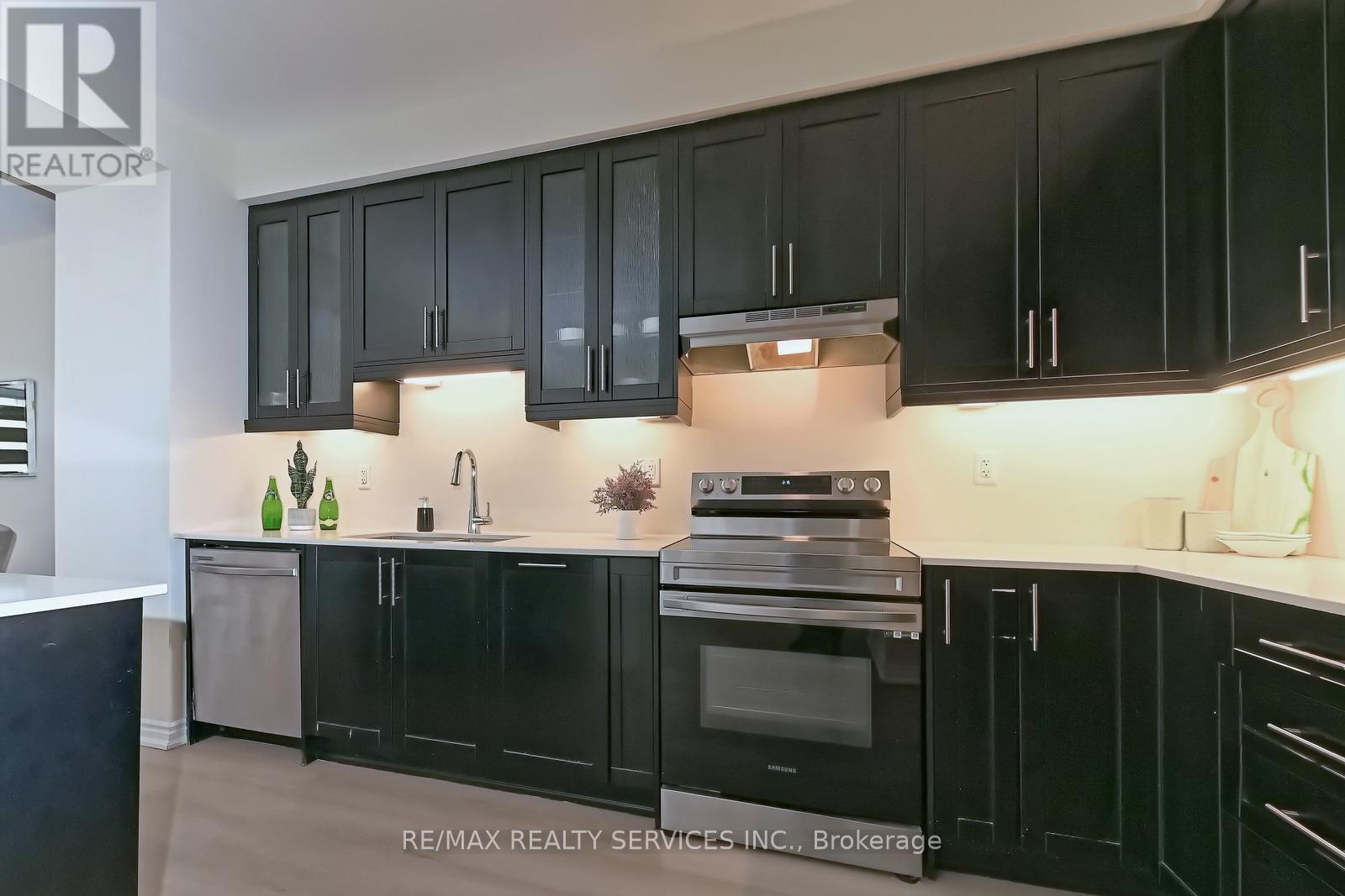 44 June Callwood Way, Brantford, Ontario  N3T 0T7 - Photo 22 - X12859128